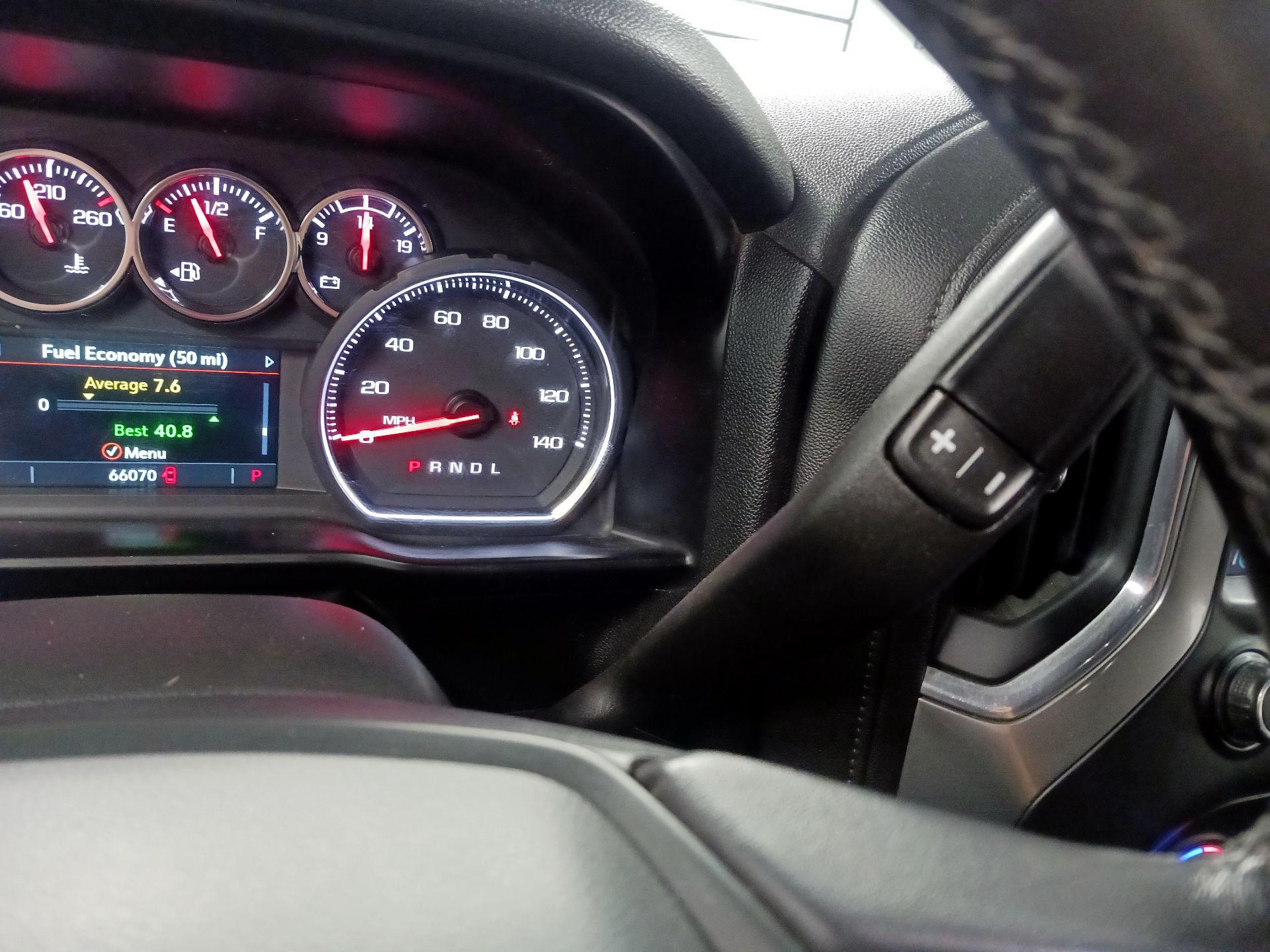 Thumbnail: 2021 Chevrolet Silverado 1500 - 16