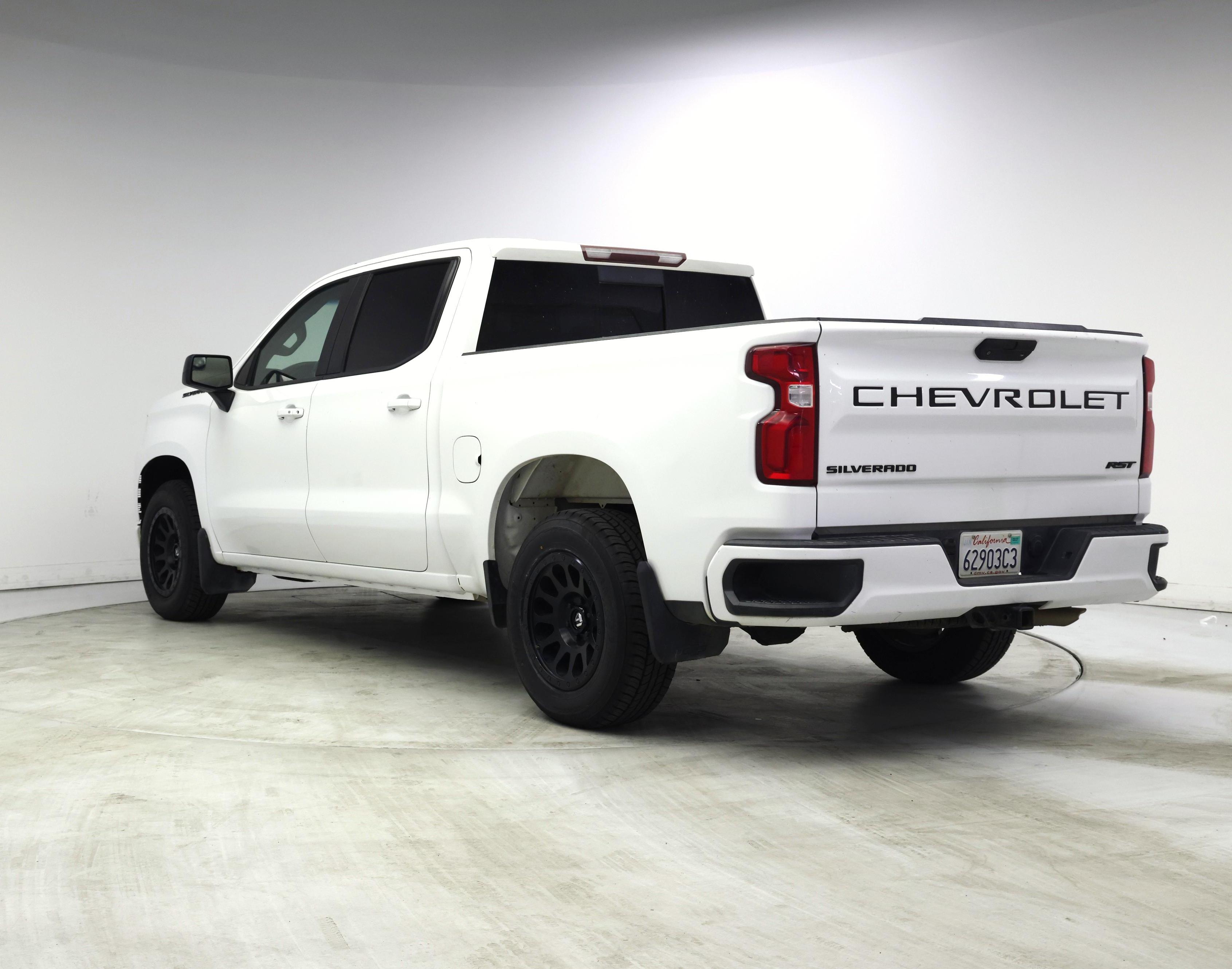 Thumbnail: 2021 Chevrolet Silverado 1500 - 2