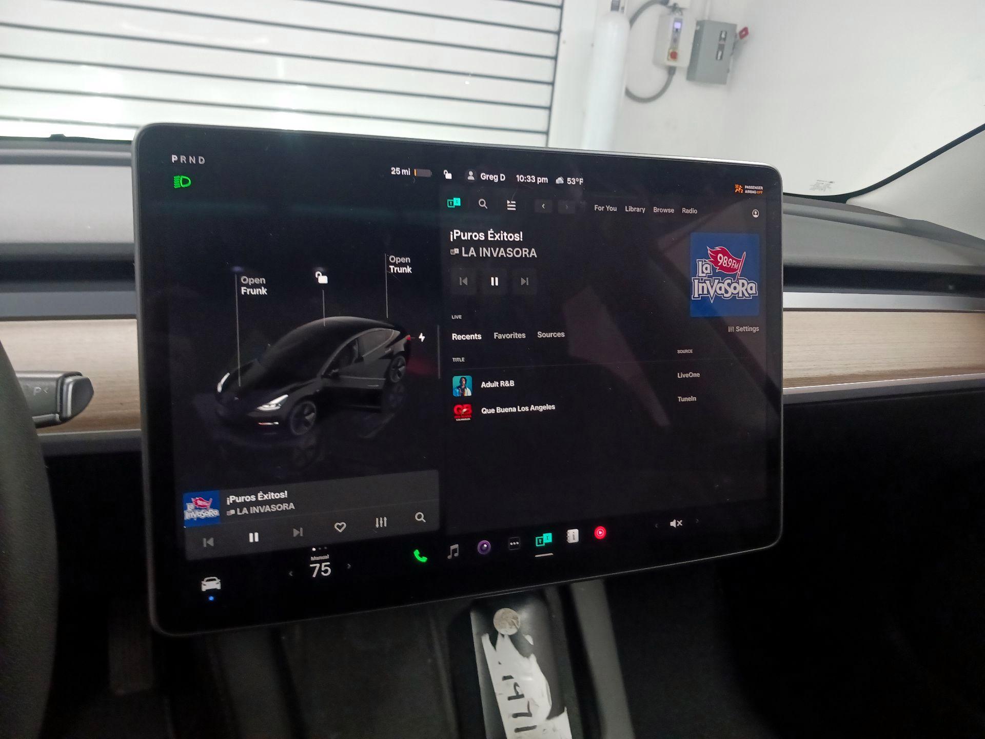 Thumbnail: 2023 Tesla Model 3 - 14