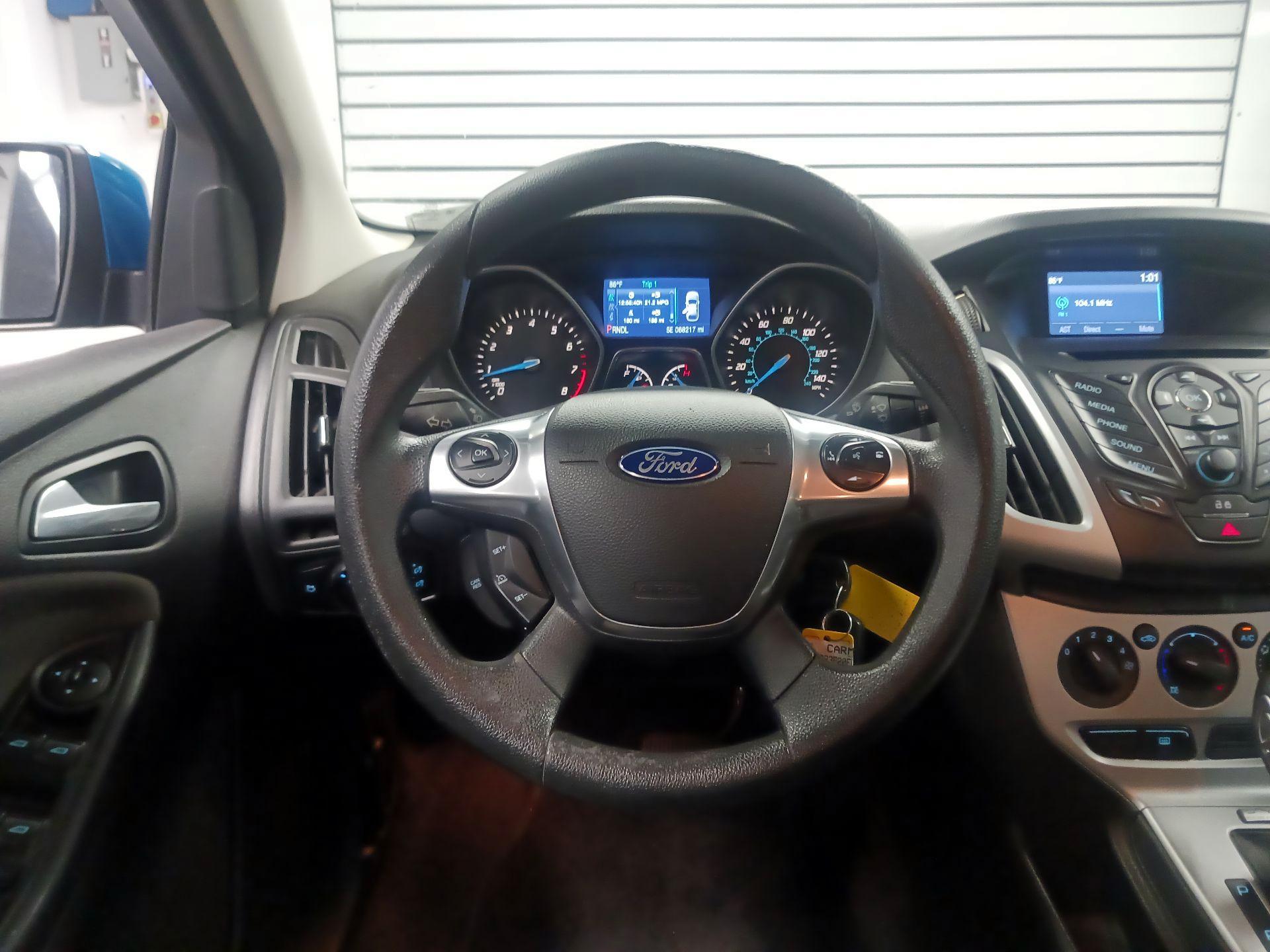 Thumbnail: 2014 Ford Focus - 10