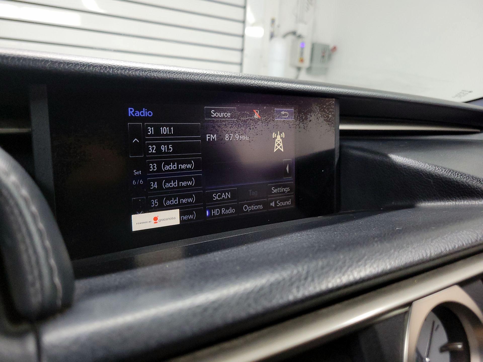 Thumbnail: 2015 Lexus RC - 14