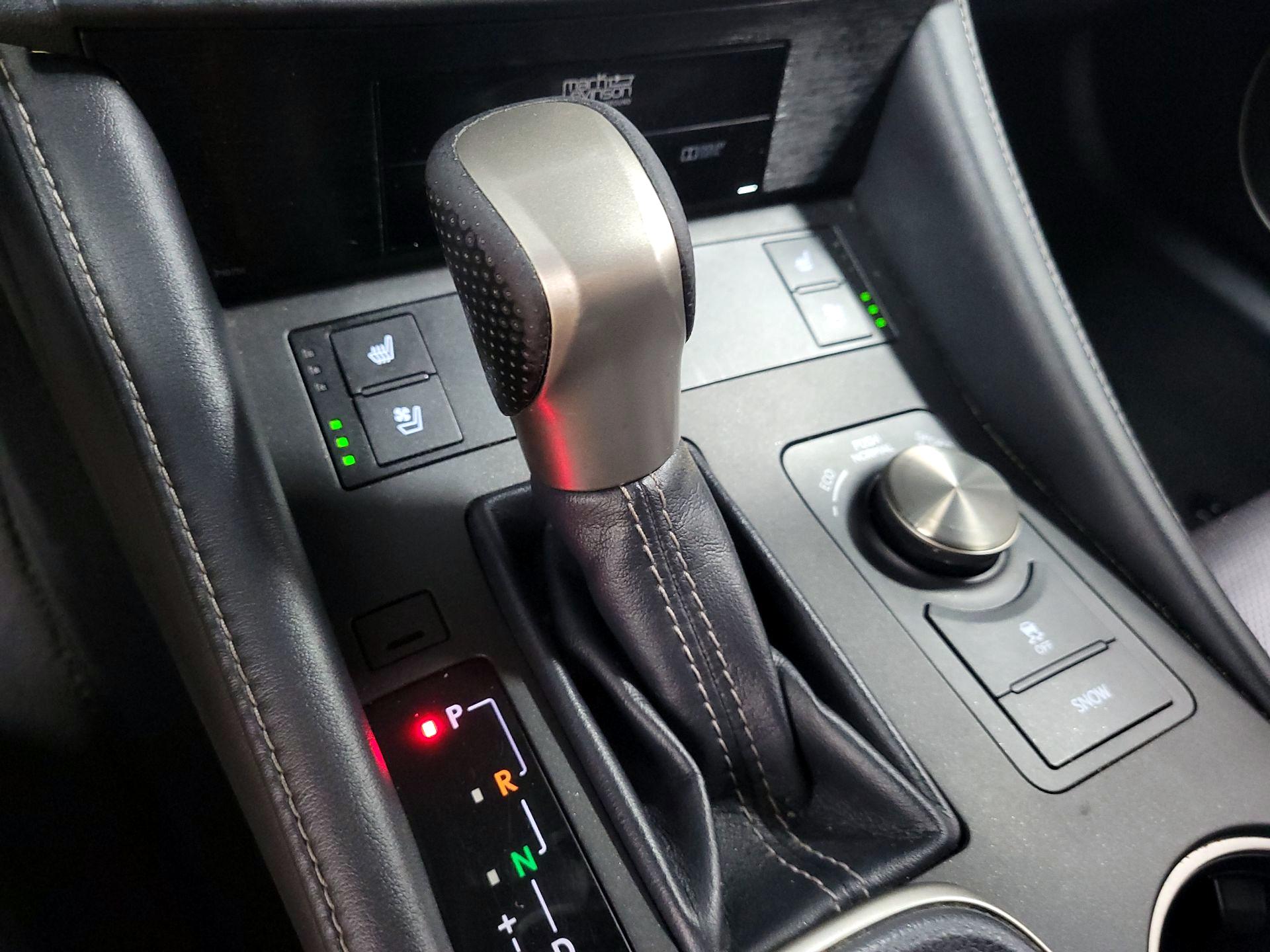 Thumbnail: 2015 Lexus RC - 16