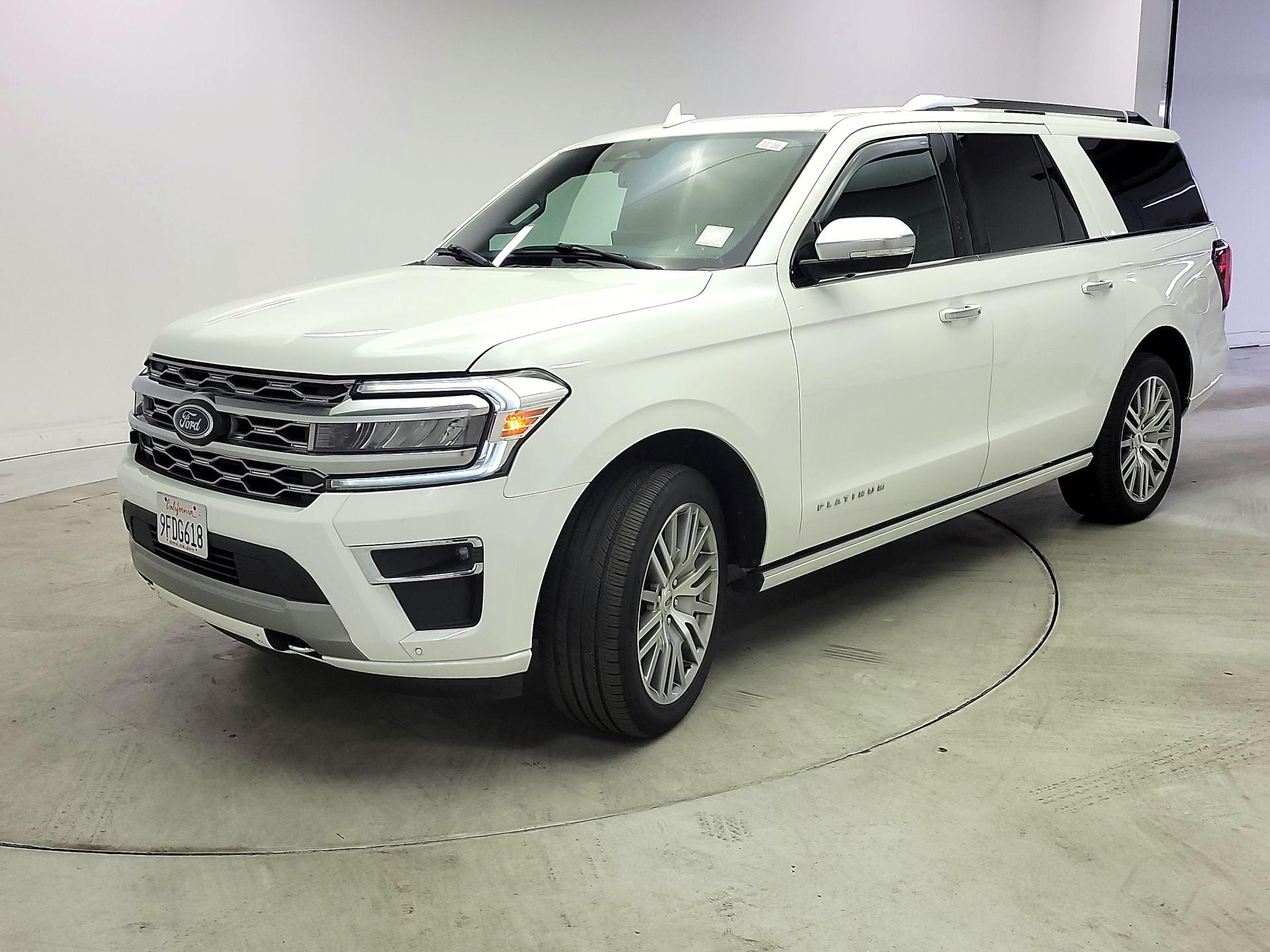 Thumbnail: 2023 Ford Expedition MAX - 3