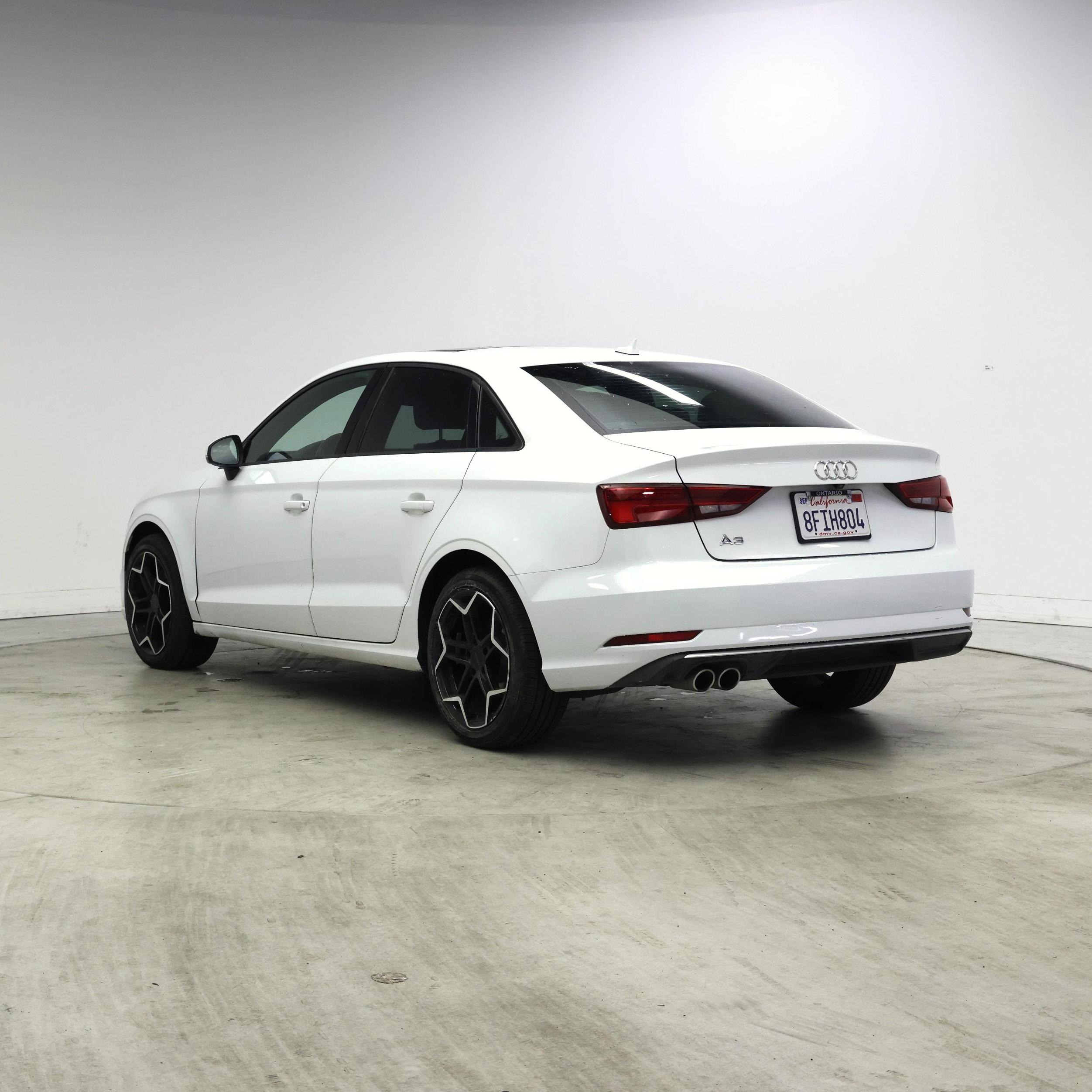 Thumbnail: 2018 Audi A3 - 2
