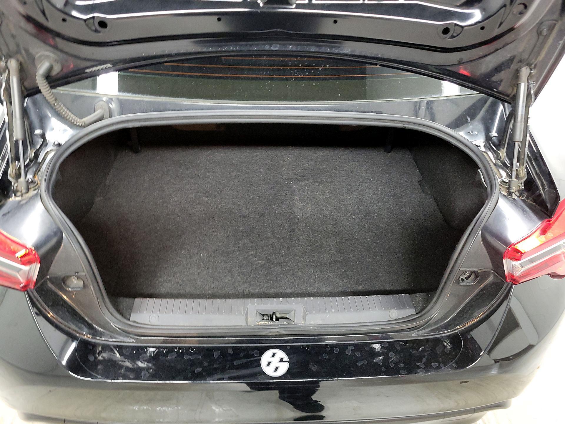 Thumbnail: 2017 Toyota 86 - 16