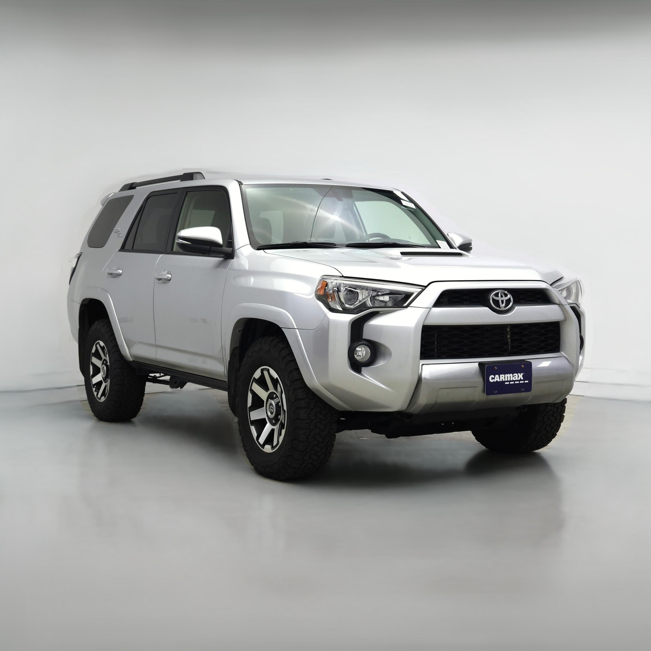Thumbnail: 2019 Toyota 4Runner - 1
