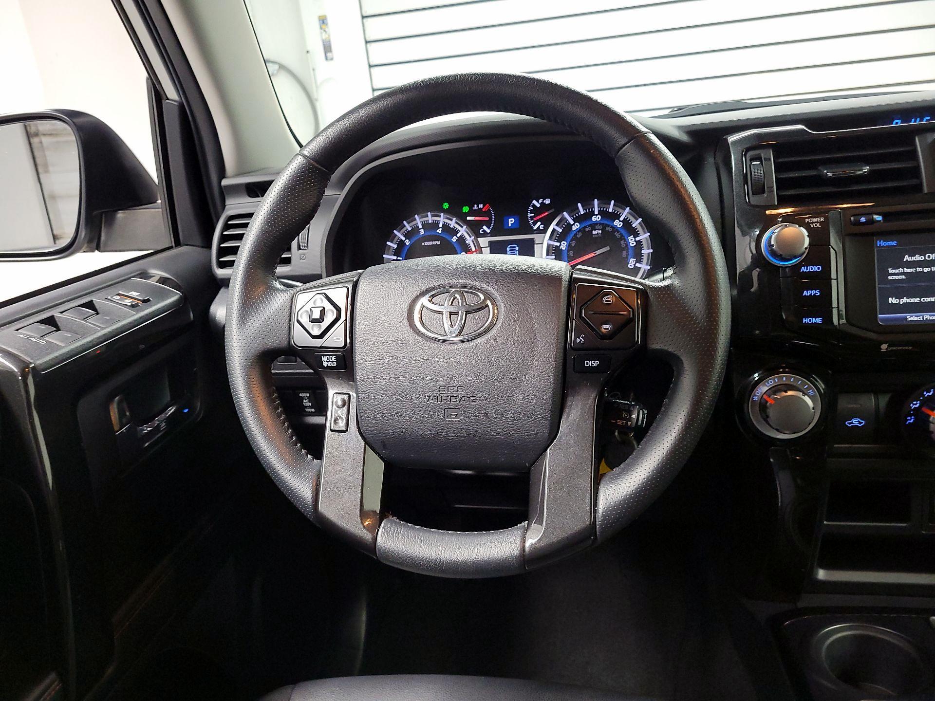 Thumbnail: 2019 Toyota 4Runner - 10