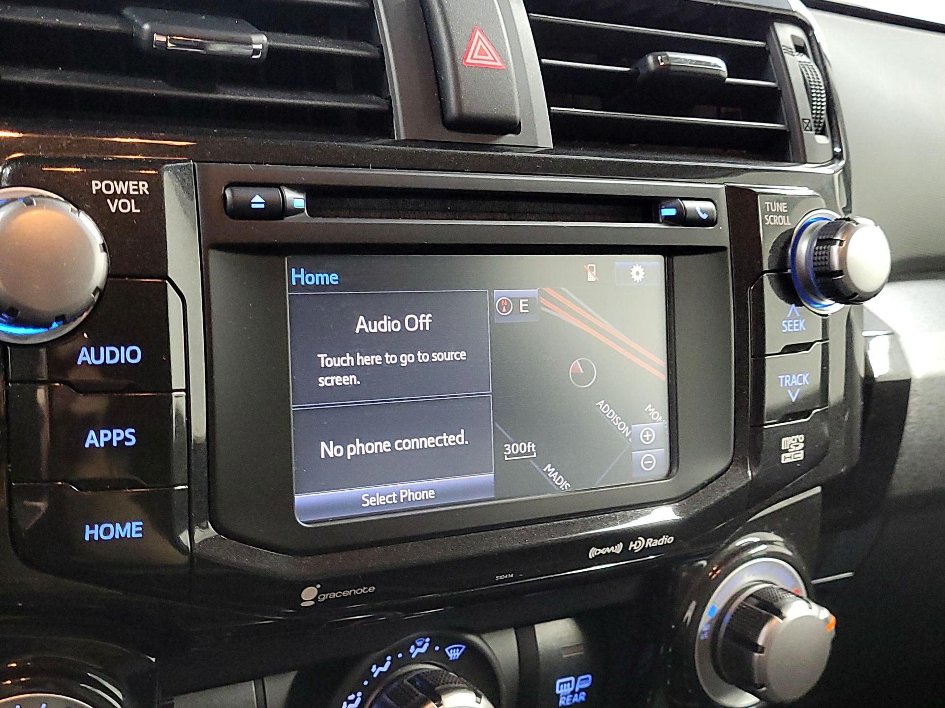 Thumbnail: 2019 Toyota 4Runner - 14