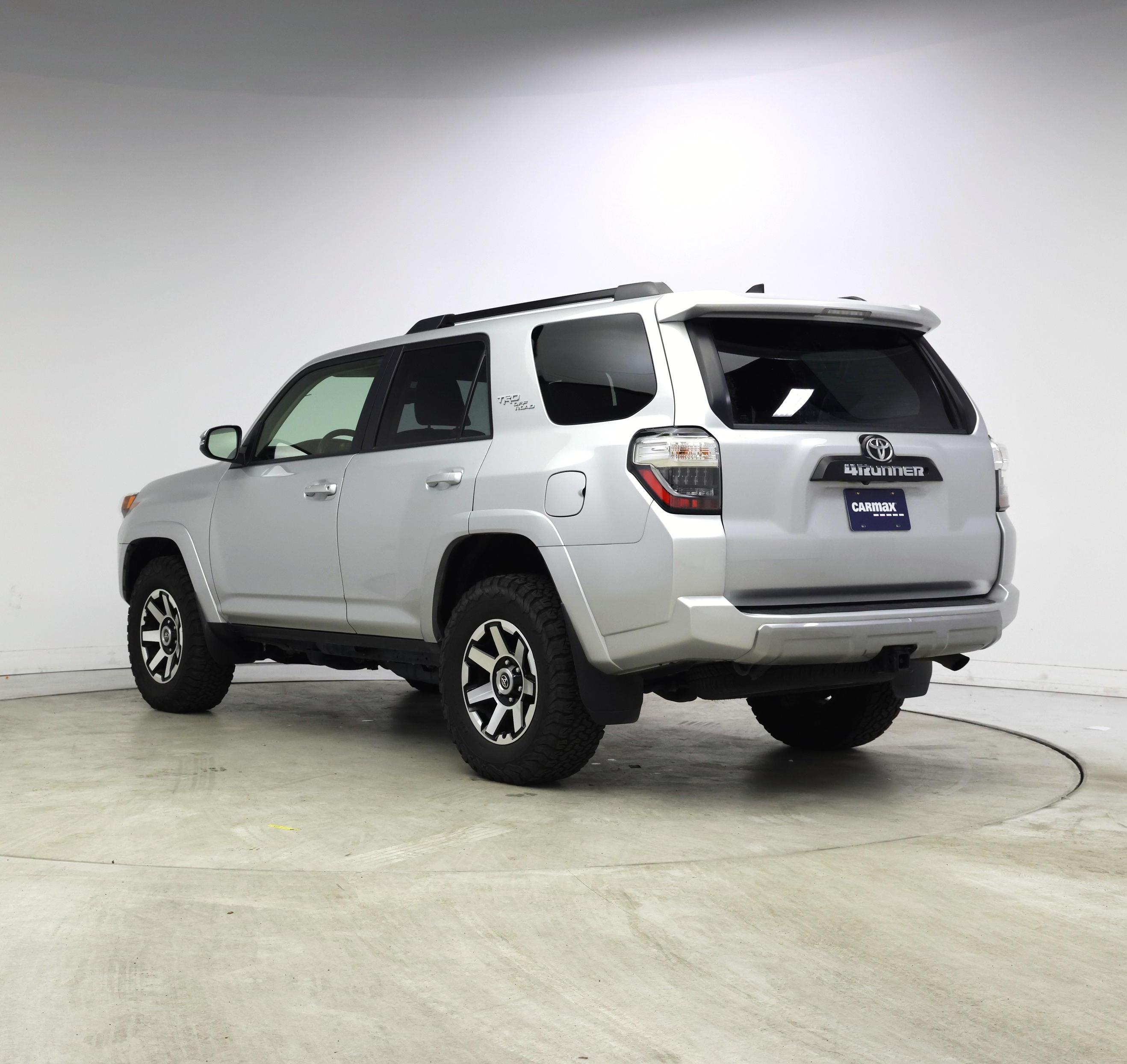 Thumbnail: 2019 Toyota 4Runner - 2