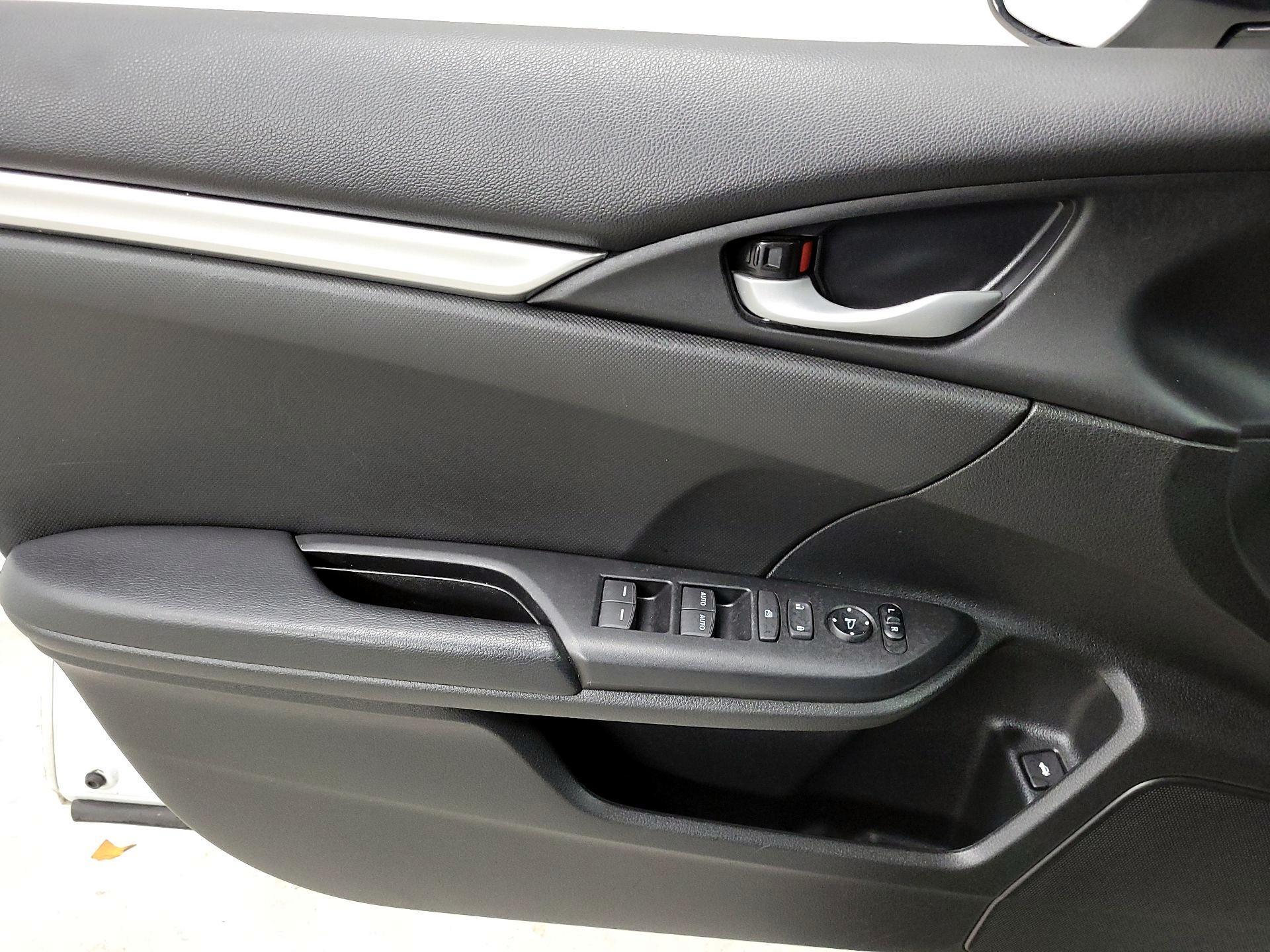 Thumbnail: 2021 Honda Civic - 12