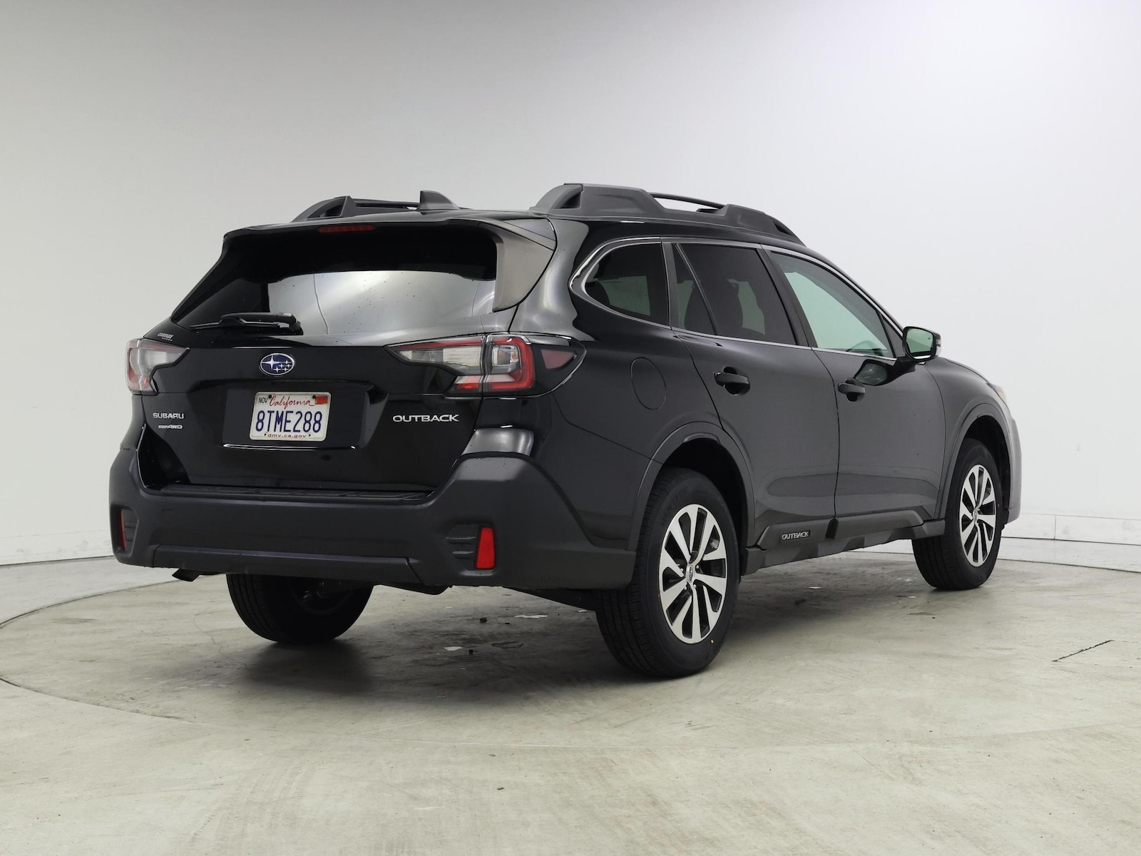 2020 Subaru Outback Premium - Photo 9