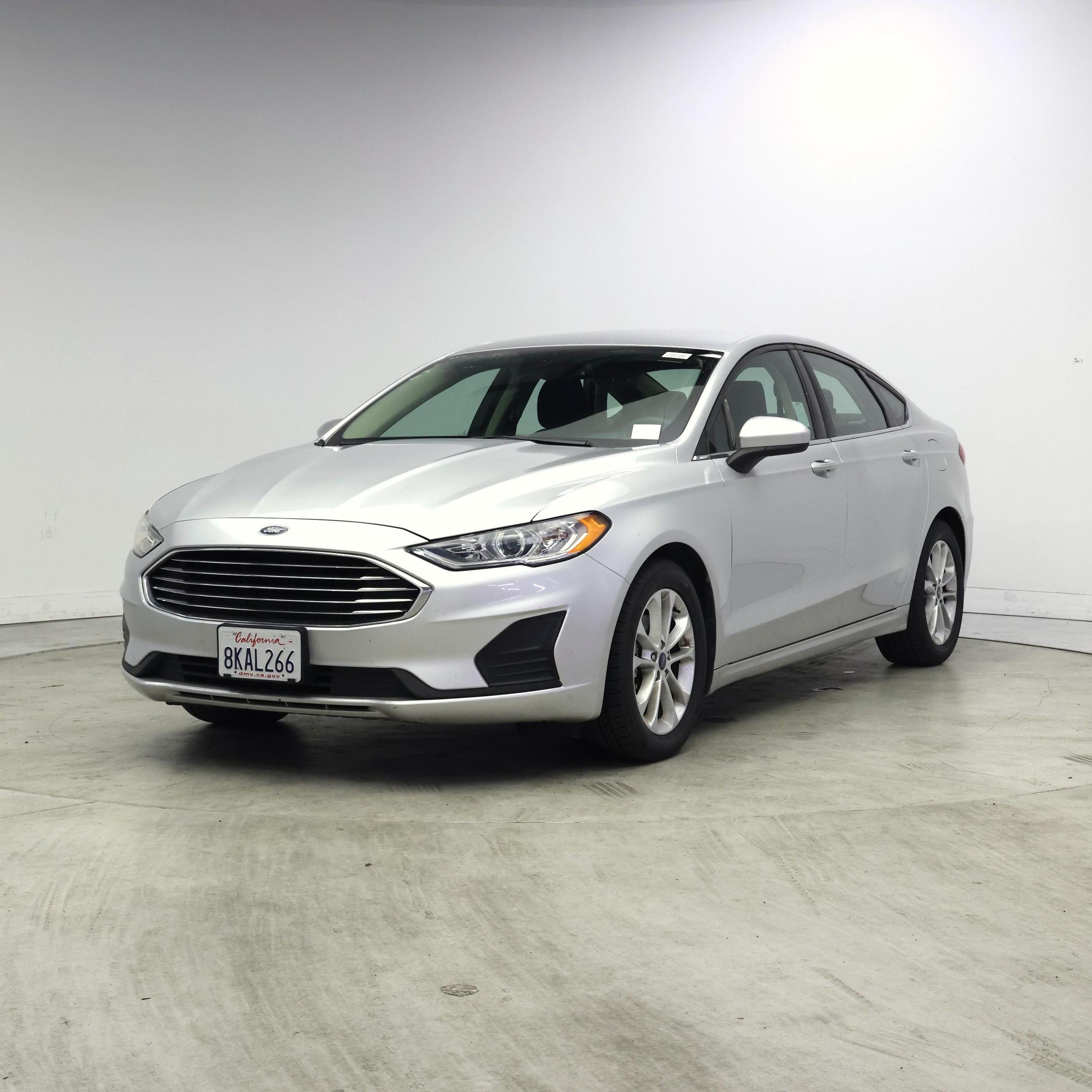 Thumbnail: 2019 Ford Fusion - 4
