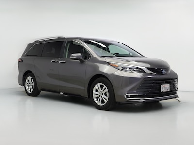 2024 Toyota Sienna Hybrid Platinum
