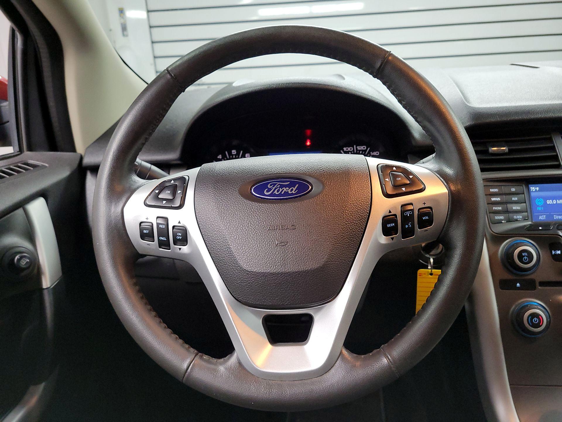 Thumbnail: 2014 Ford Edge - 10