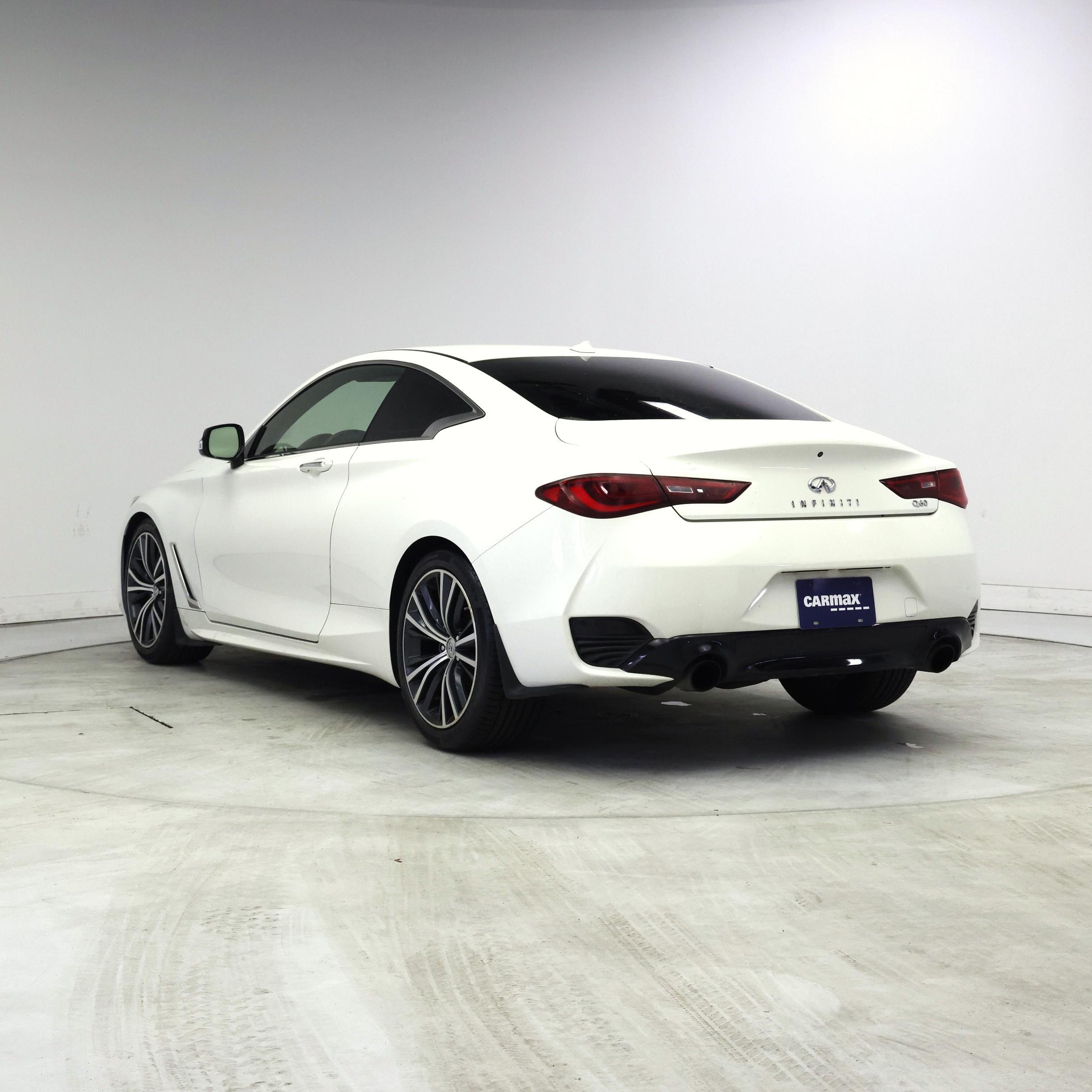 Thumbnail: 2017 INFINITI Q60 - 2