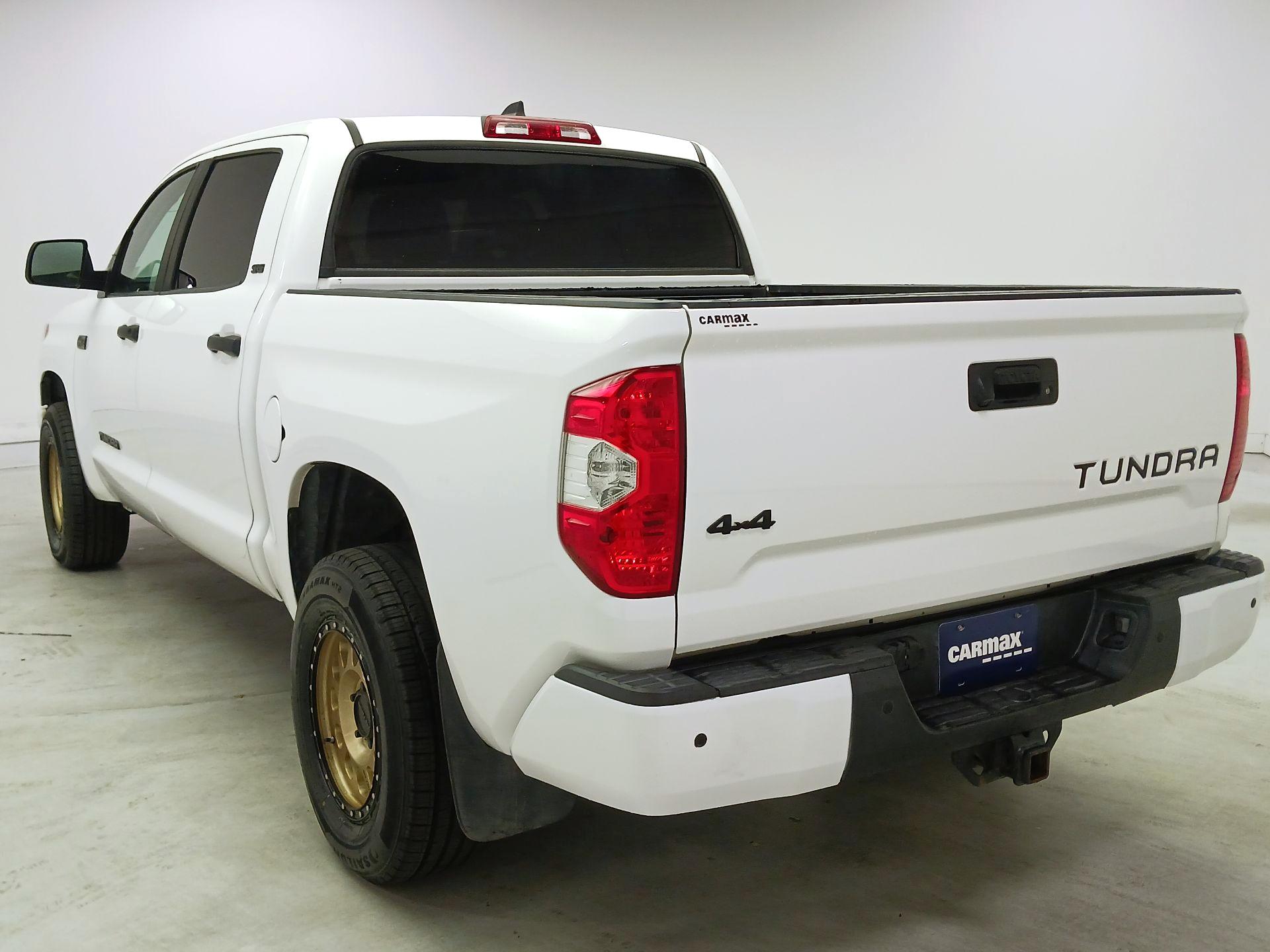 Thumbnail: 2021 Toyota Tundra - 7