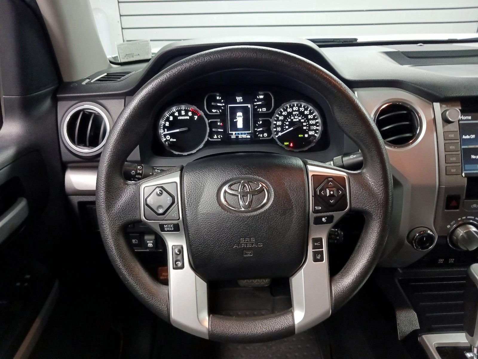 2021 Toyota Tundra SR5 - Photo 9