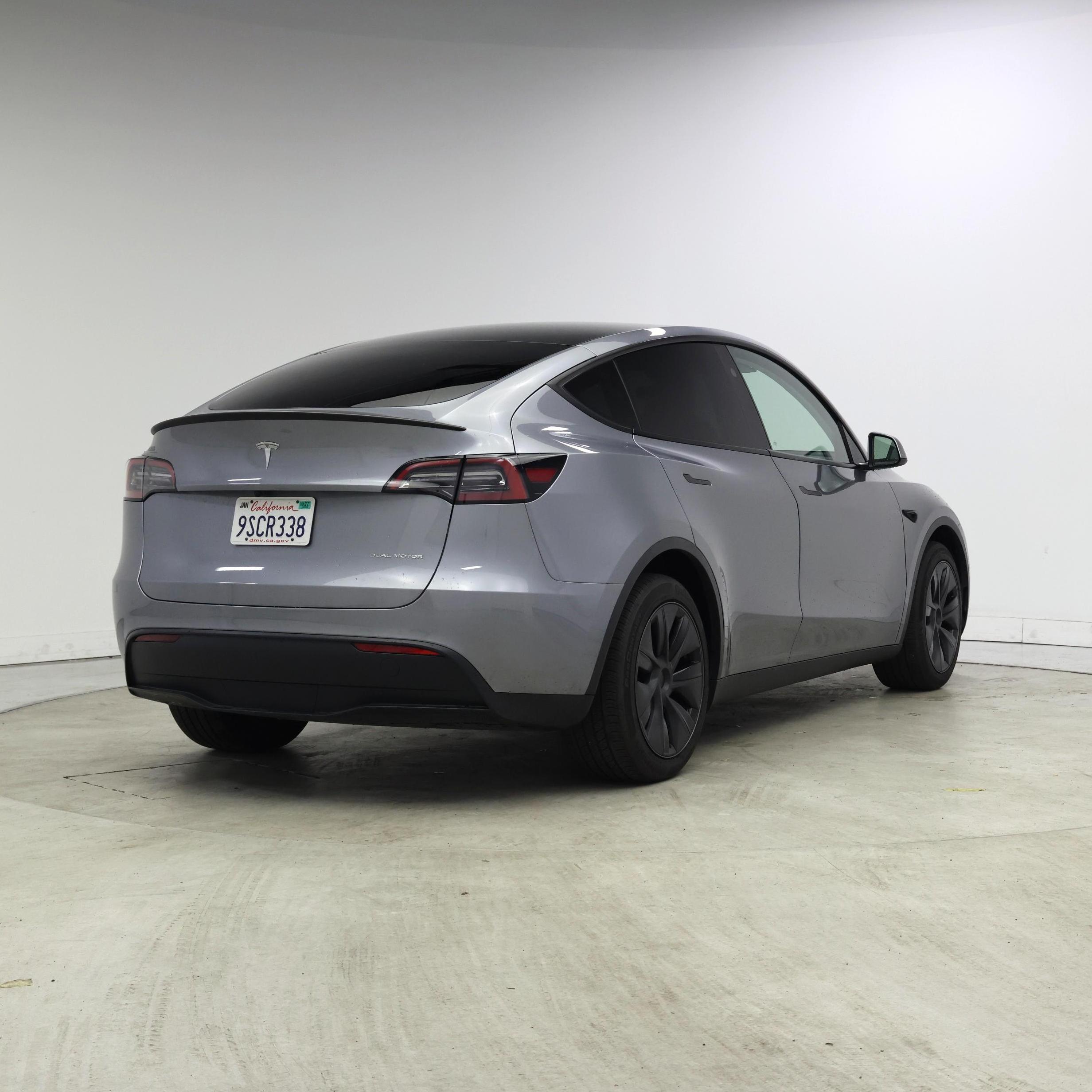 Thumbnail: 2025 Tesla Model Y - 8