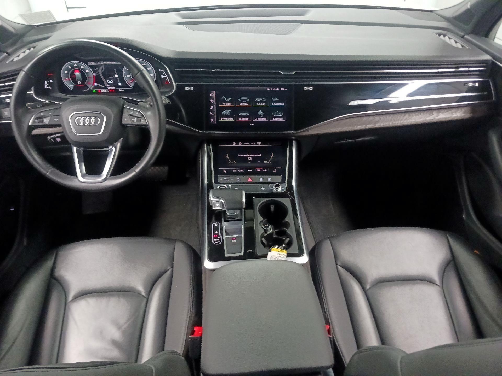 Thumbnail: 2021 Audi Q7 - 9