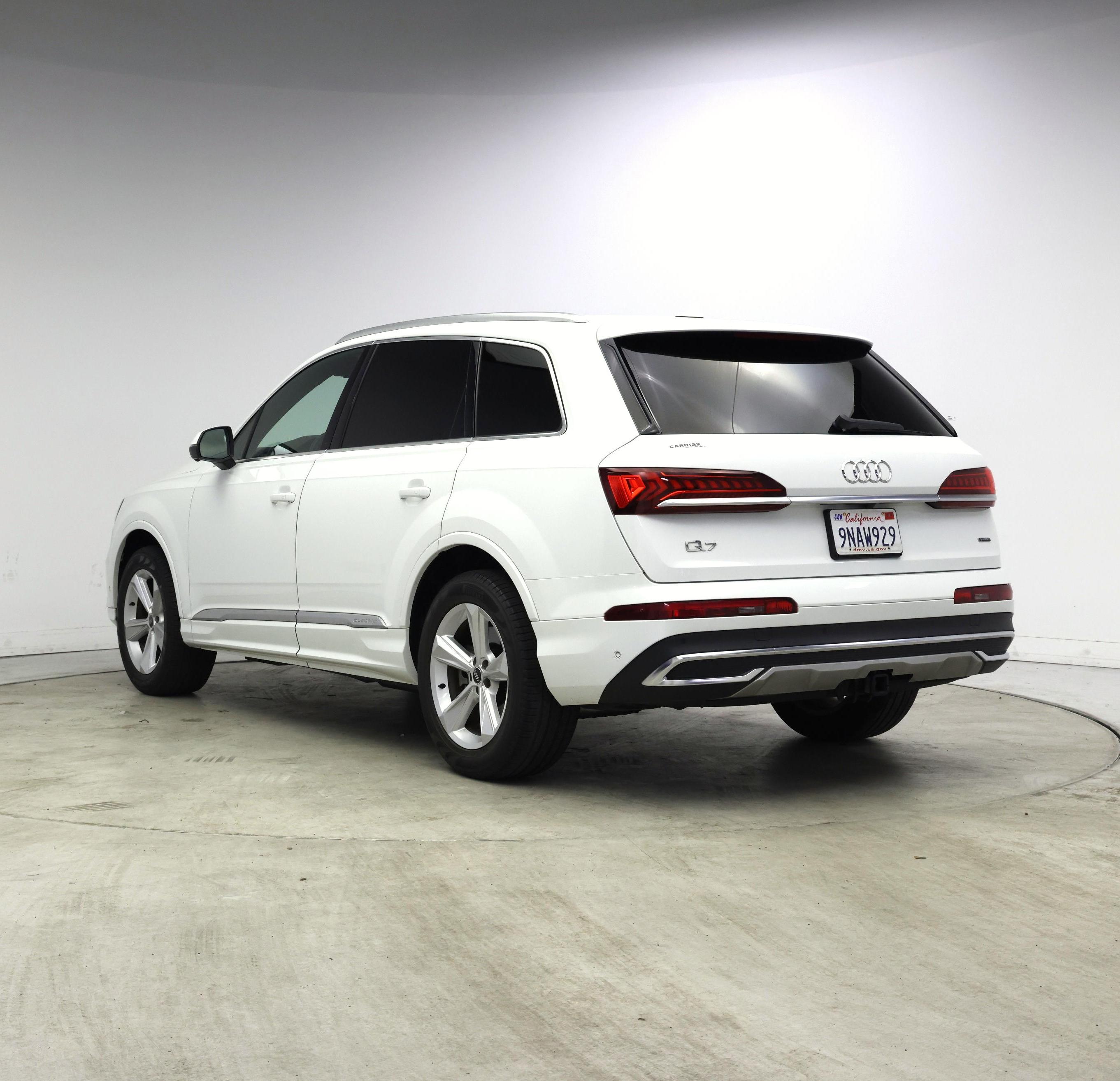 Thumbnail: 2021 Audi Q7 - 2