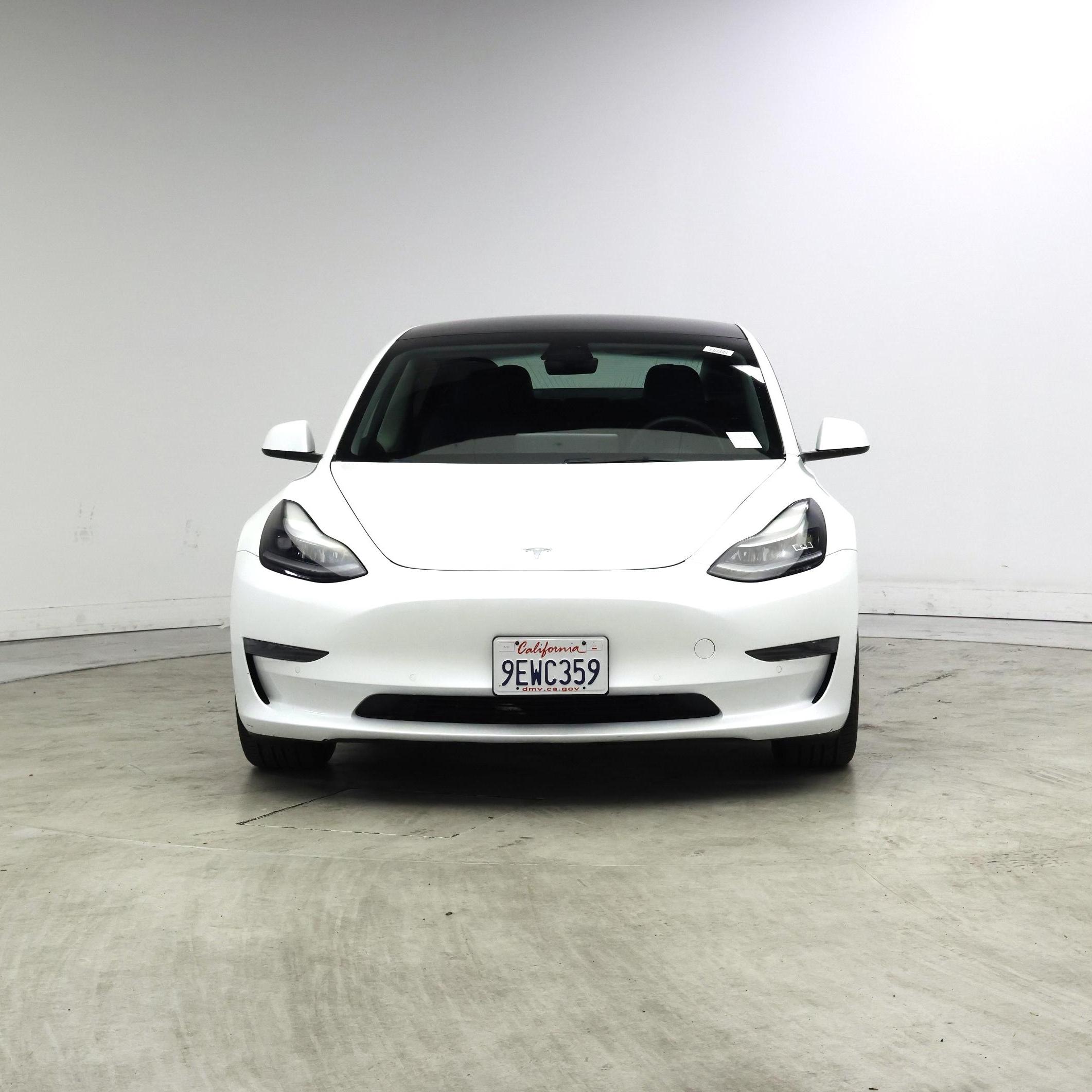 Thumbnail: 2021 Tesla Model 3 - 5