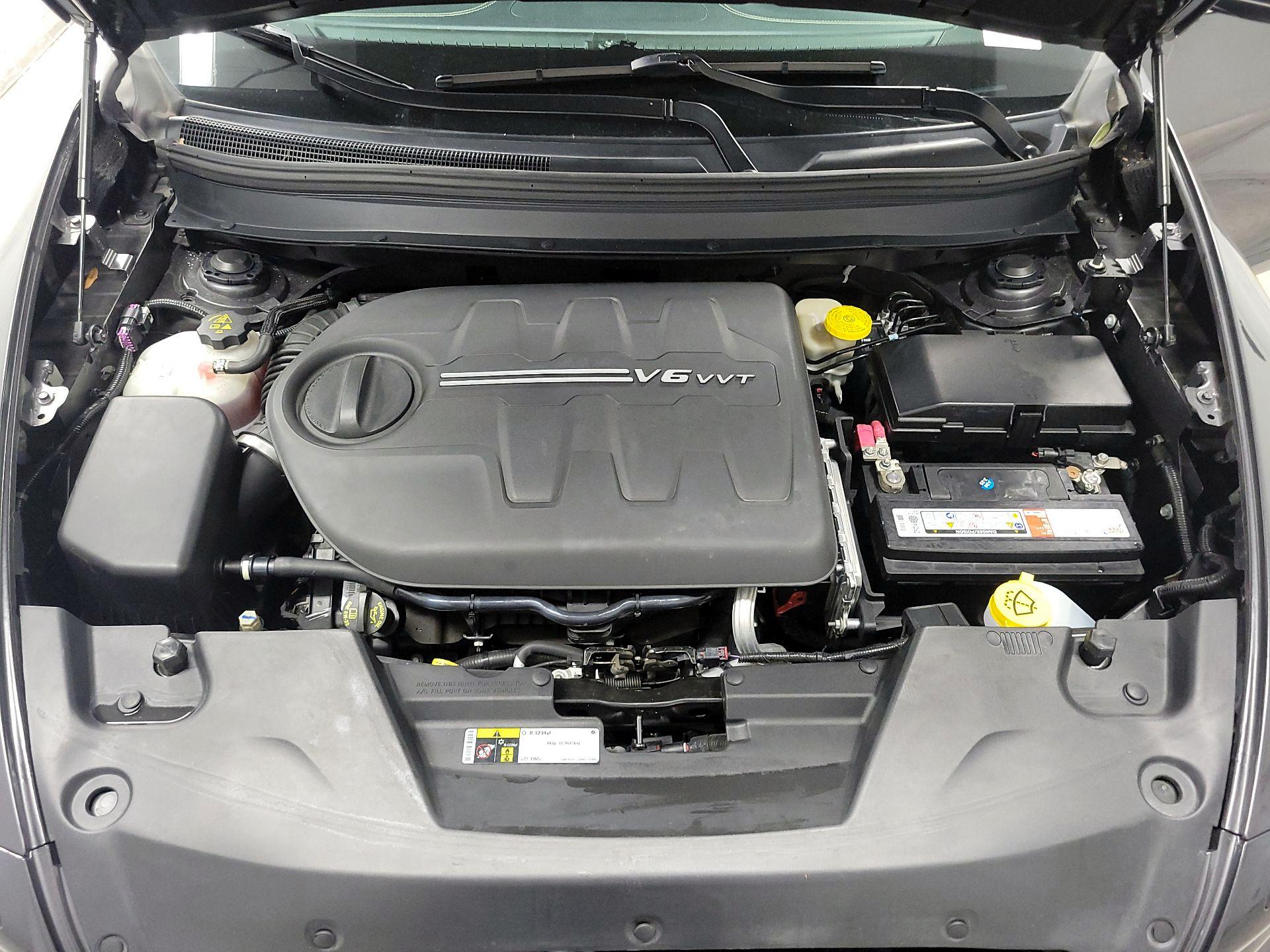 Thumbnail: 2015 Jeep Cherokee - 18