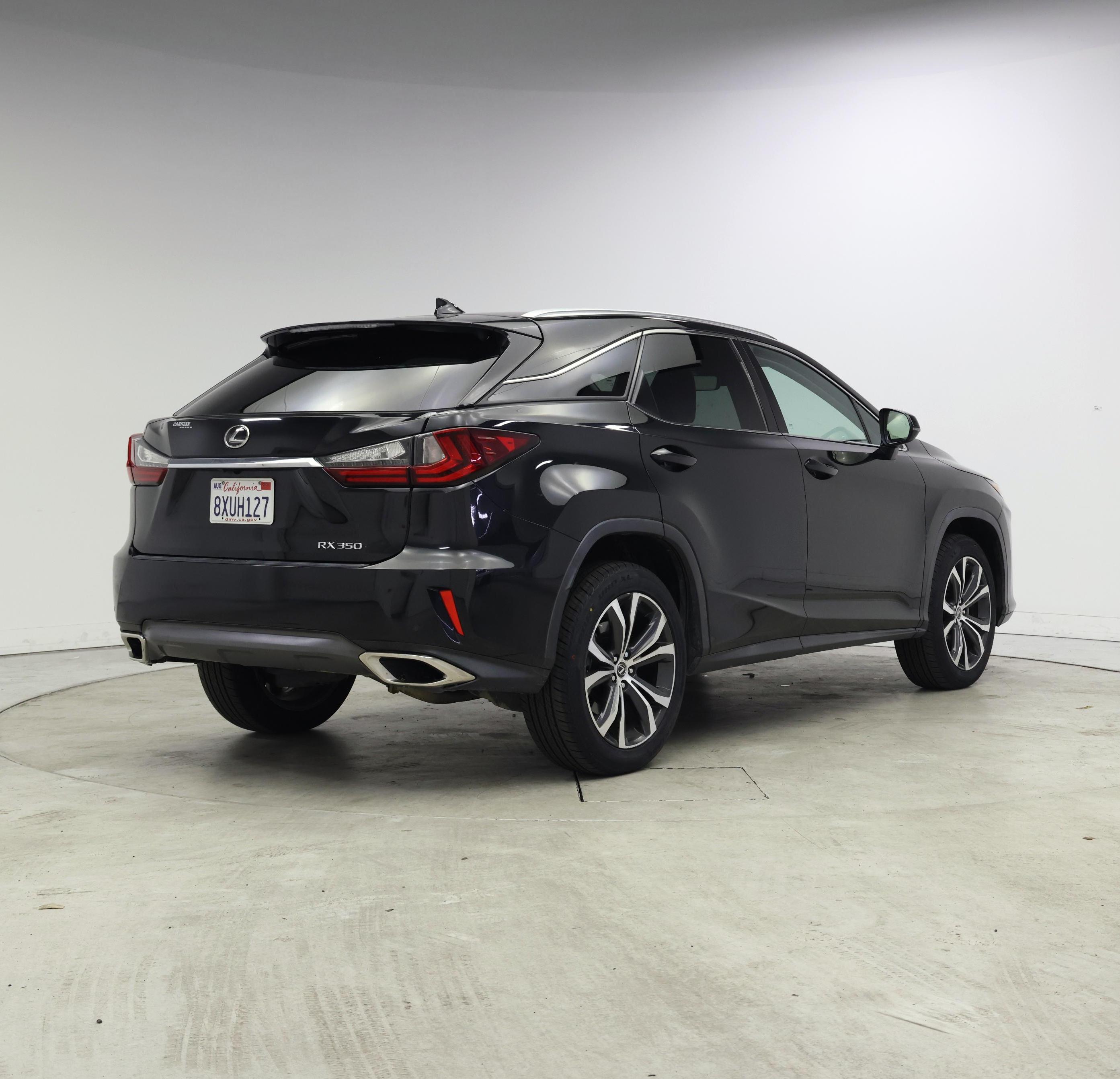 Thumbnail: 2018 Lexus RX - 8