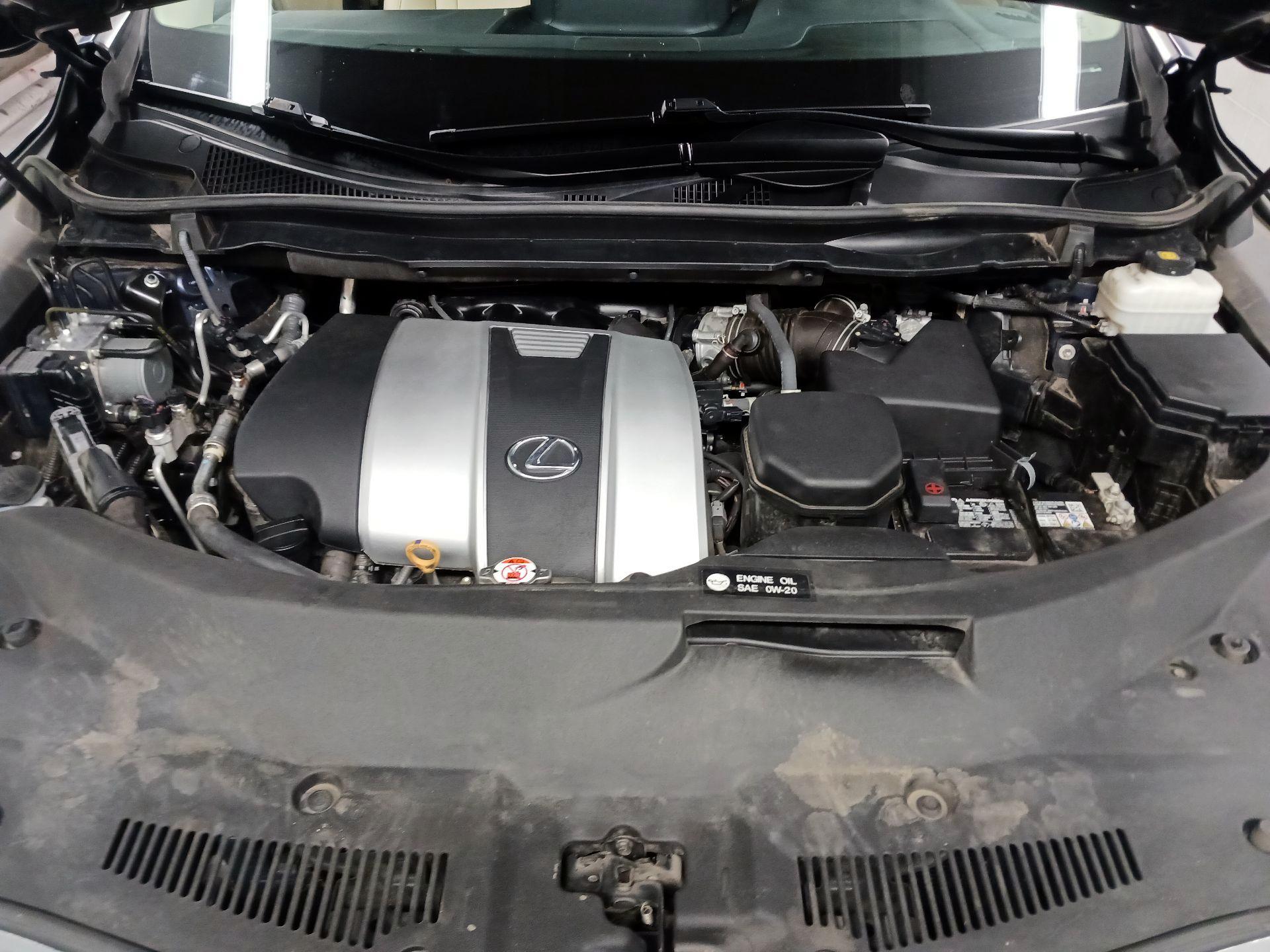 Thumbnail: 2022 Lexus RX - 18