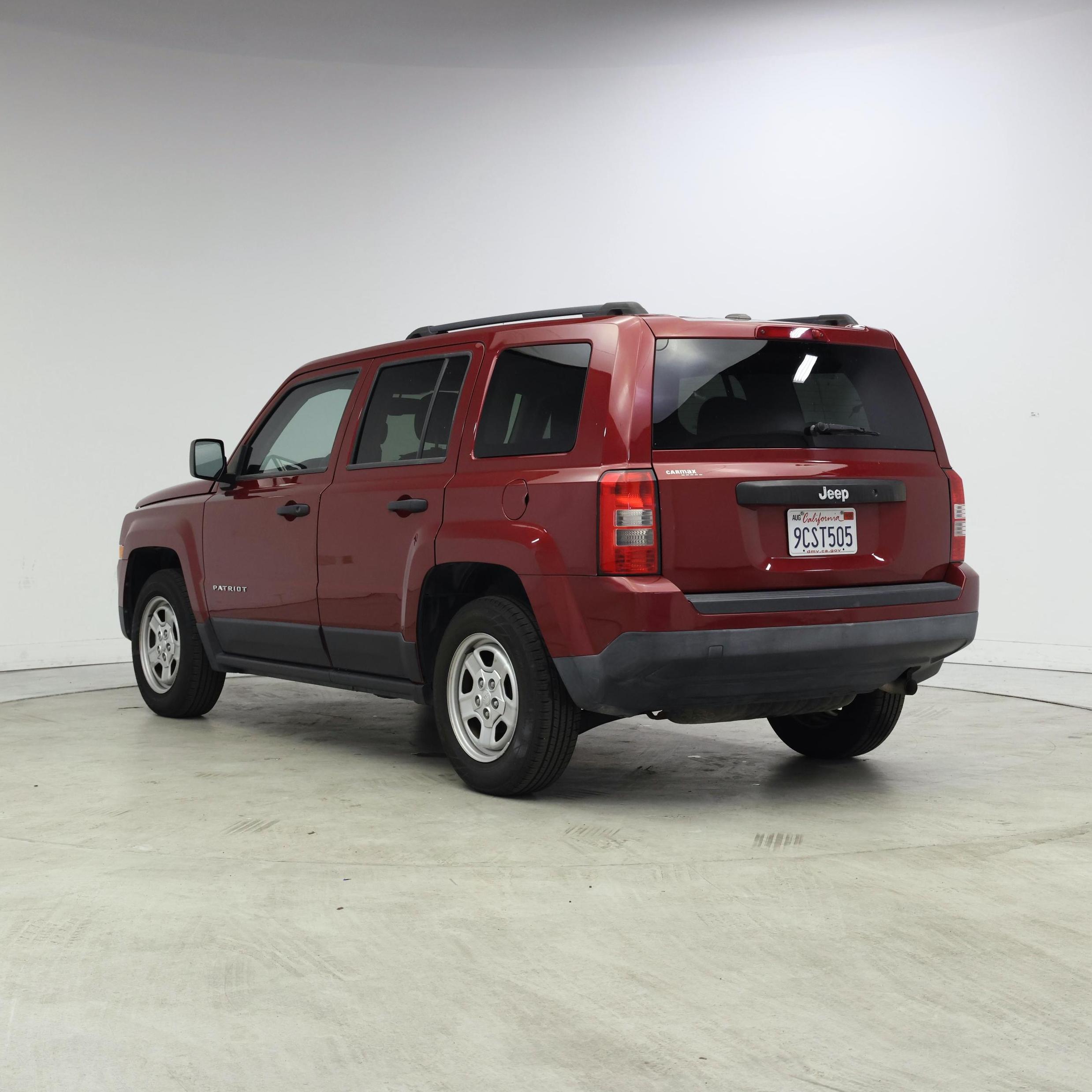 Thumbnail: 2016 Jeep Patriot - 2