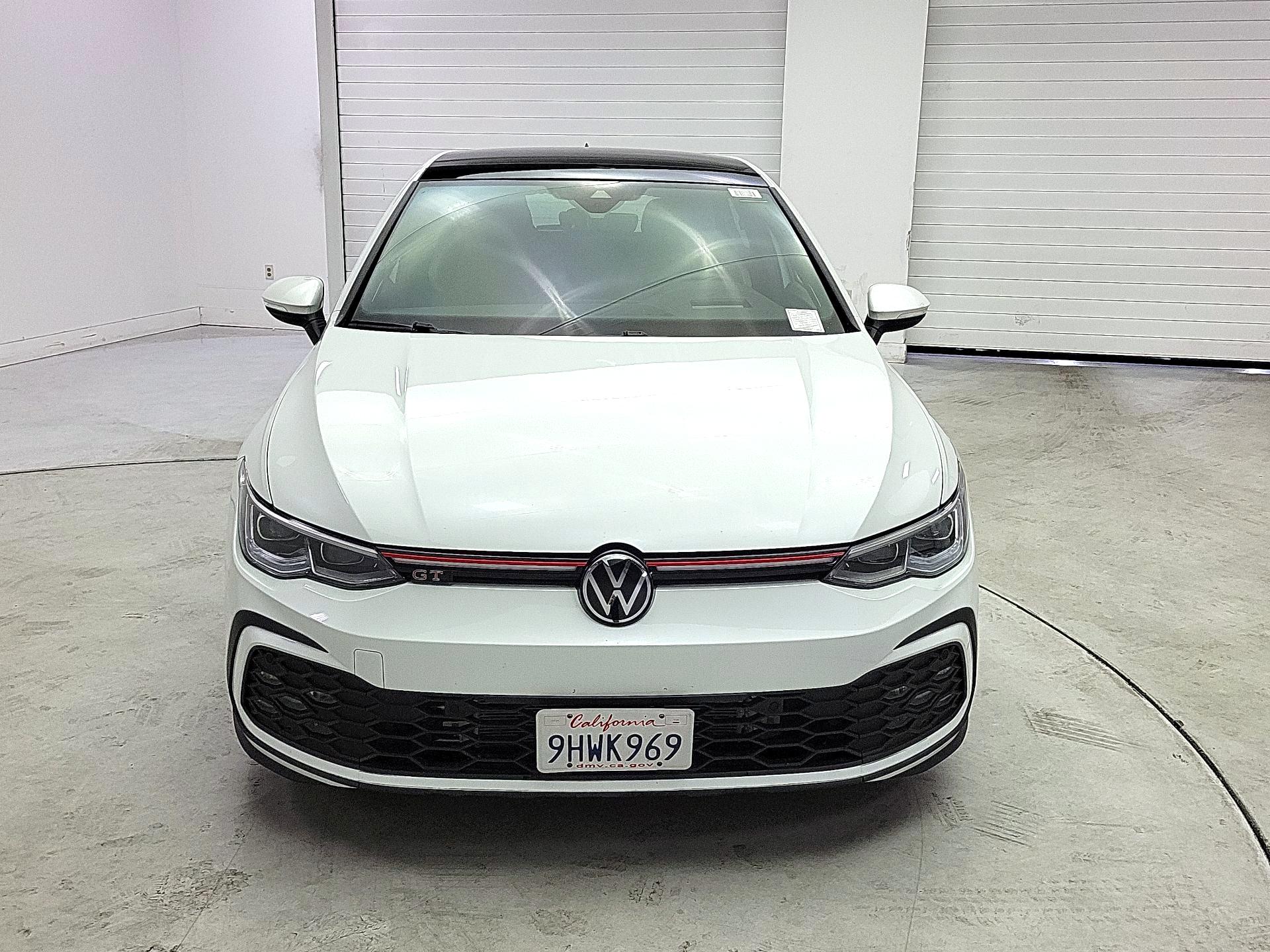 Thumbnail: 2023 Volkswagen Golf - 2