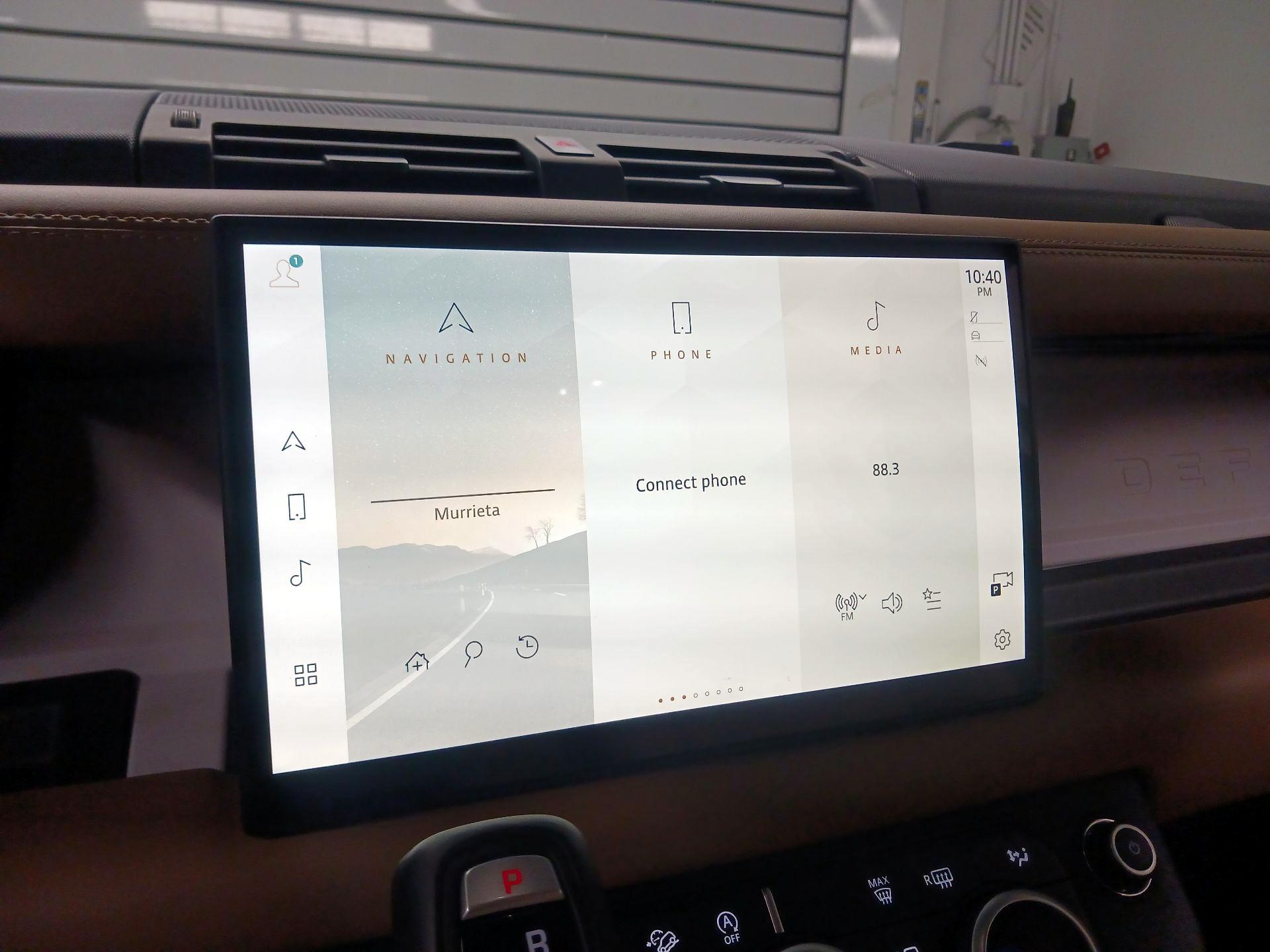 Thumbnail: 2025 Land Rover Defender - 14