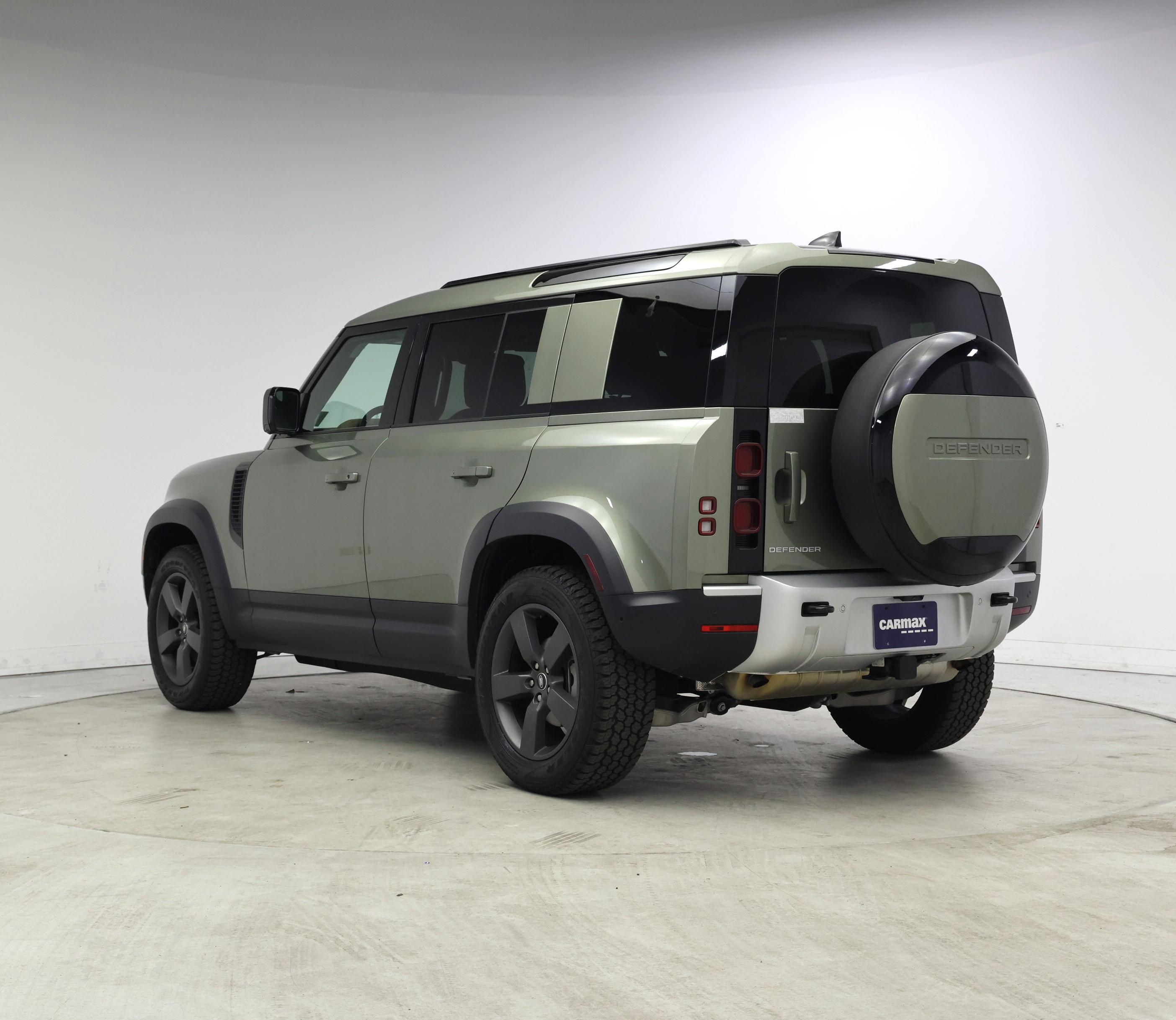 Thumbnail: 2025 Land Rover Defender - 2