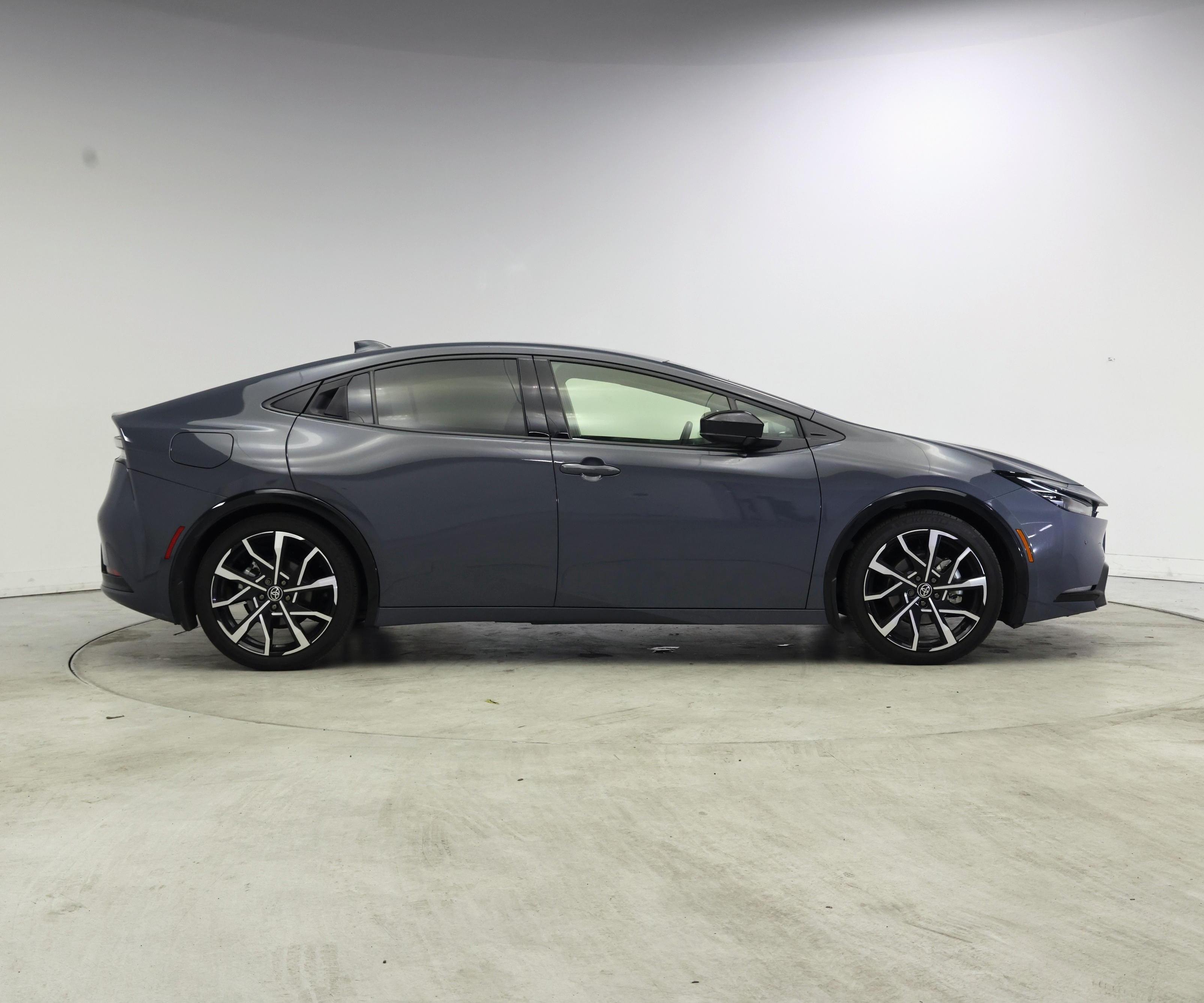 Thumbnail: 2024 Toyota Prius Prime - 7