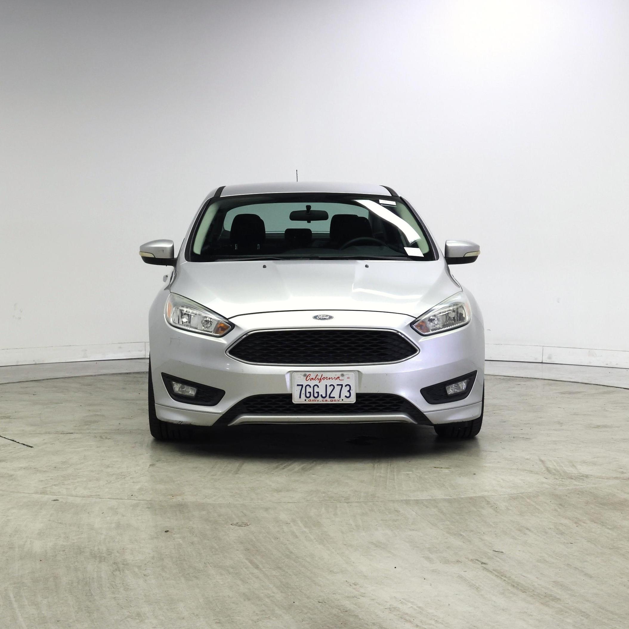 Thumbnail: 2015 Ford Focus - 5