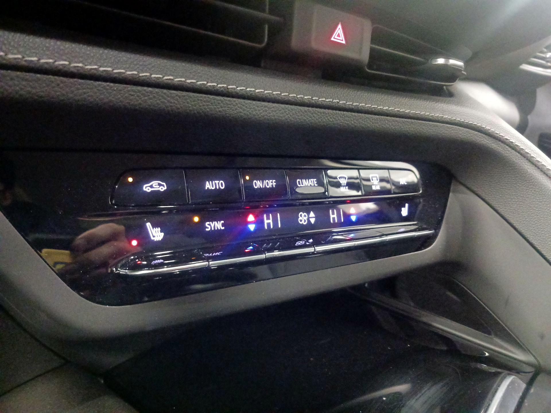 Thumbnail: 2022 Buick Envision - 16