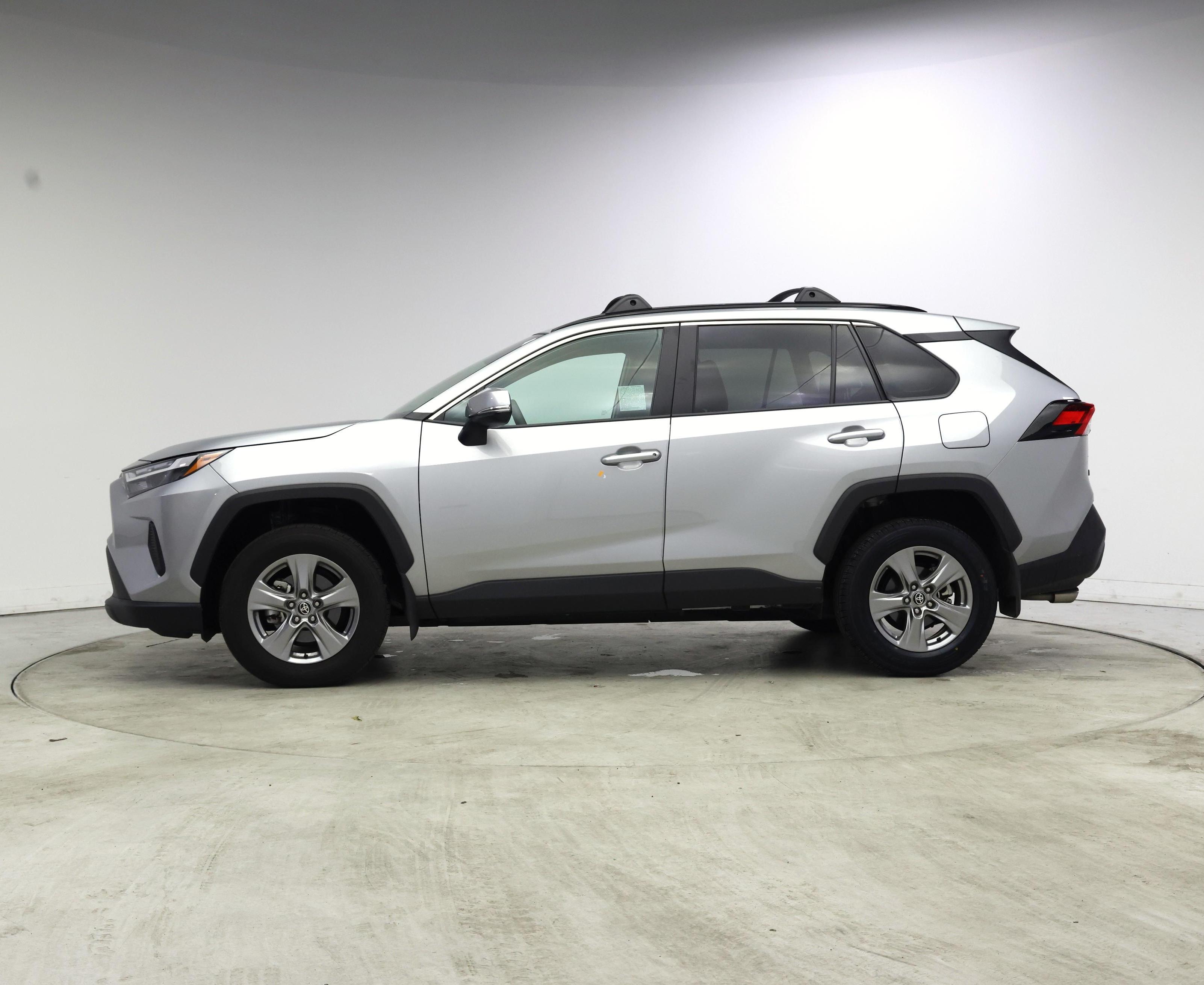 Thumbnail: 2025 Toyota RAV4 - 3