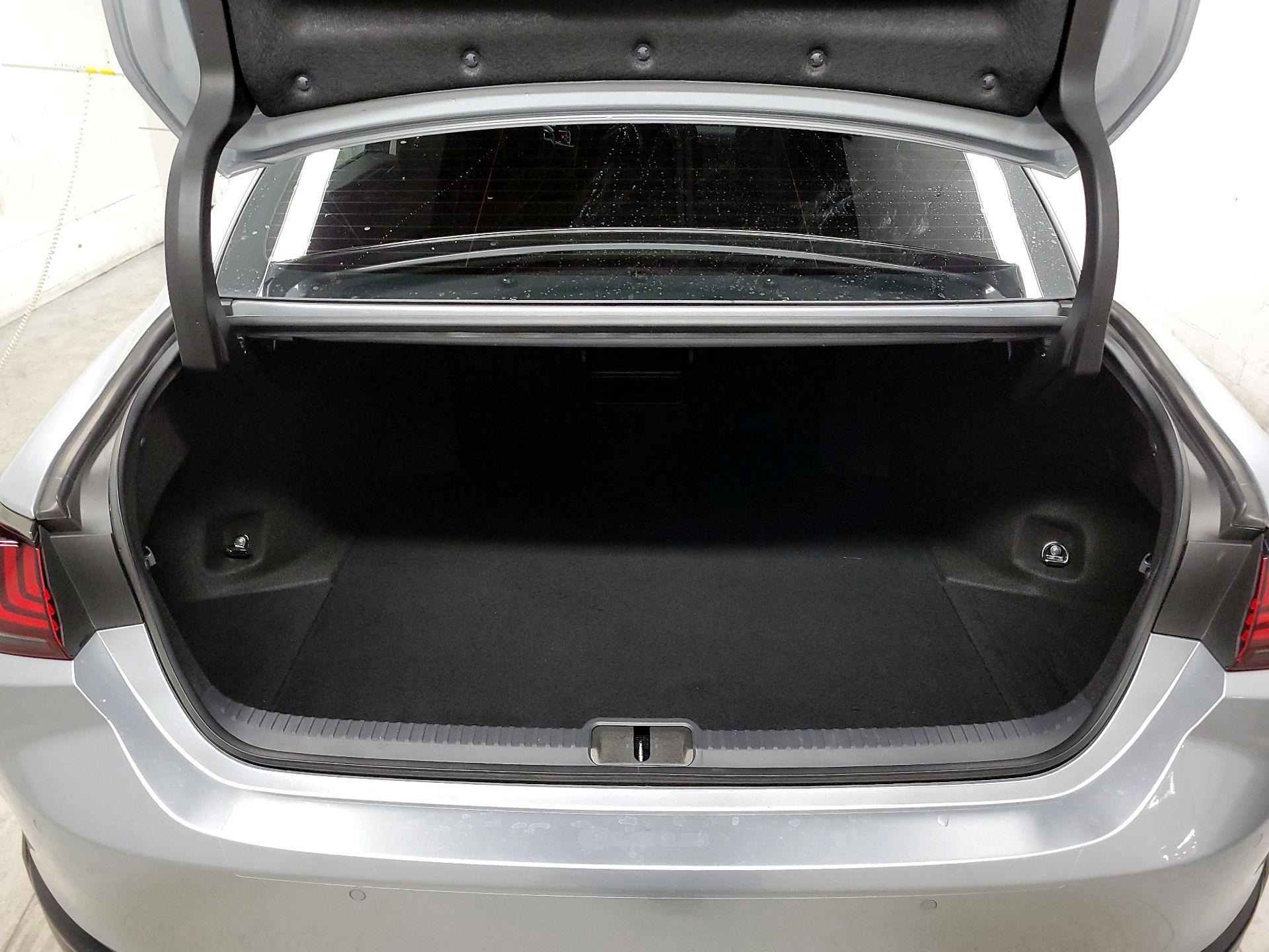 Thumbnail: 2025 Lexus ES - 18