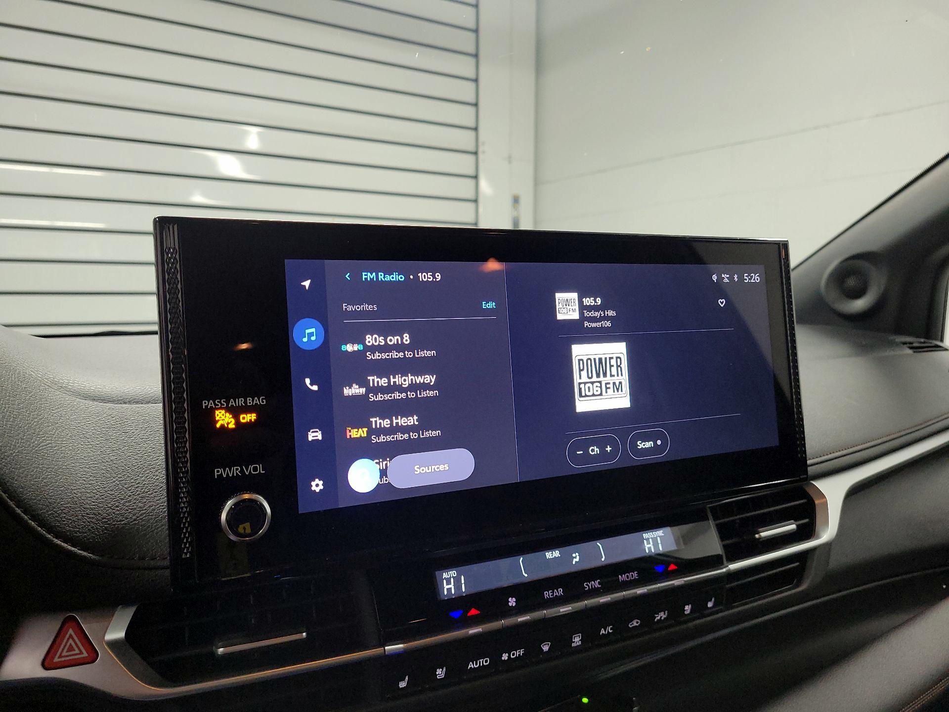 Thumbnail: 2025 Toyota Sienna - 15