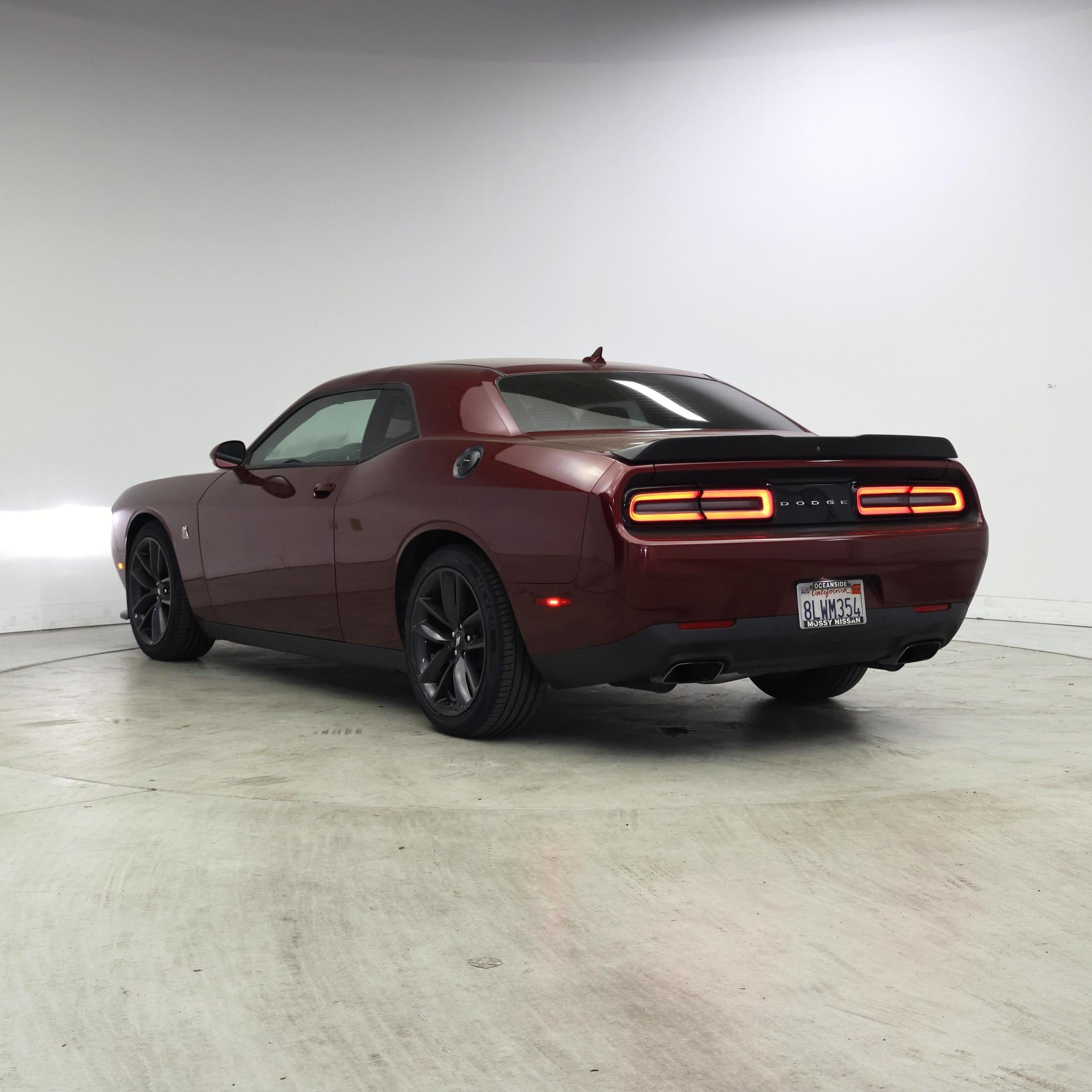 Thumbnail: 2019 Dodge Challenger - 2