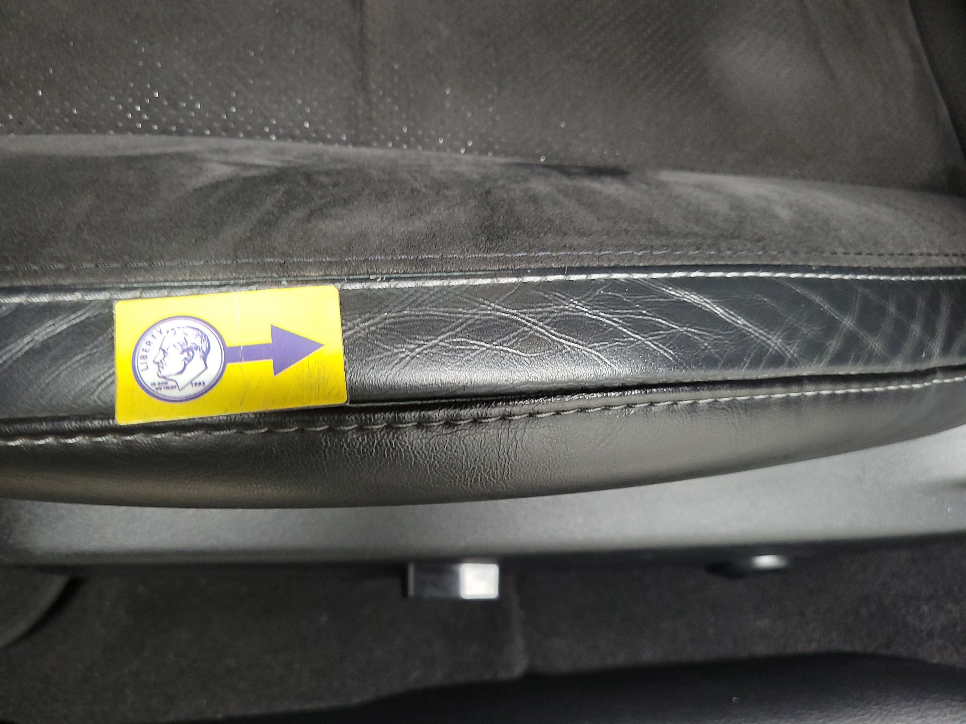 Thumbnail: 2019 Dodge Challenger - 20