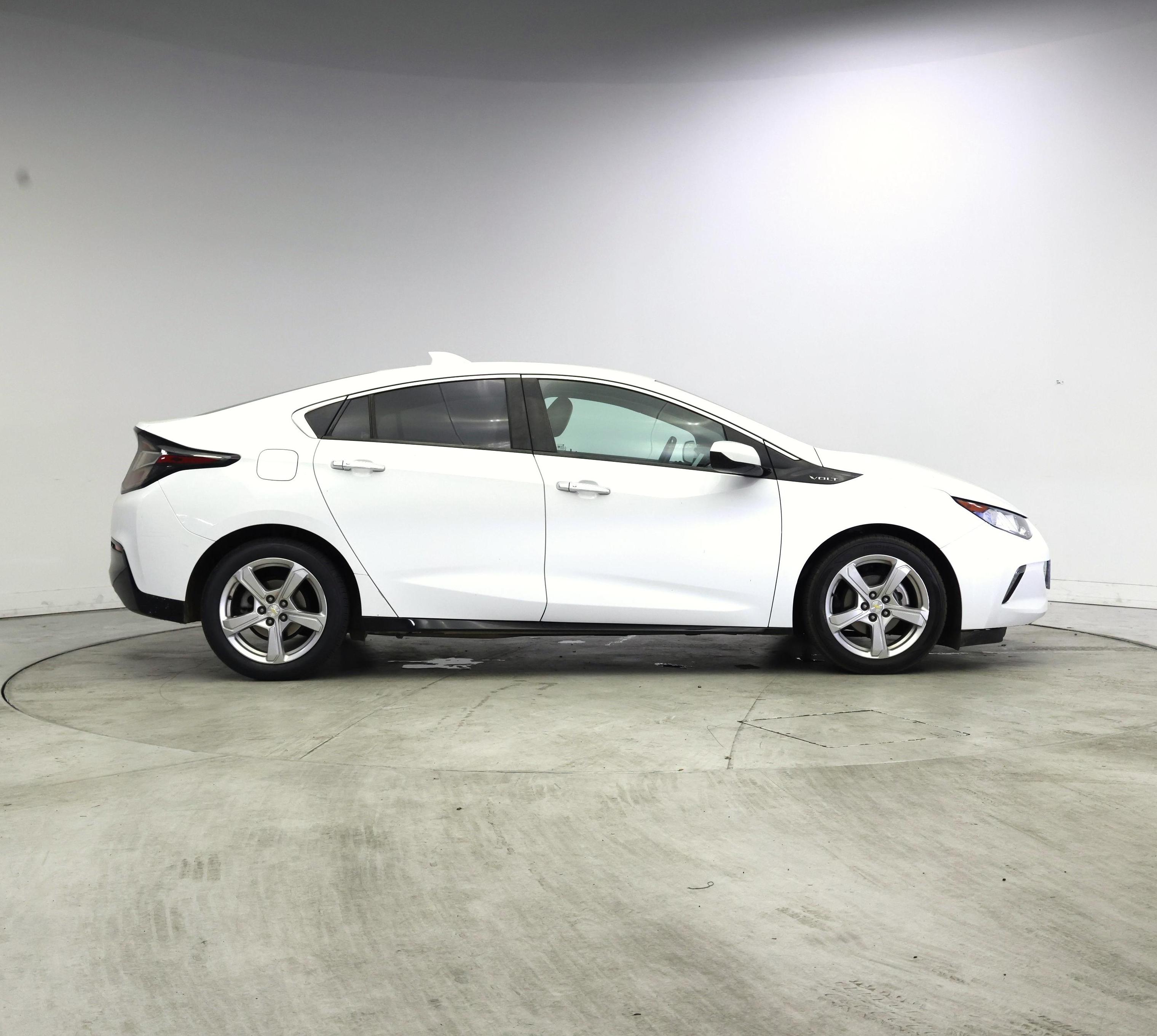 Thumbnail: 2017 Chevrolet Volt - 7