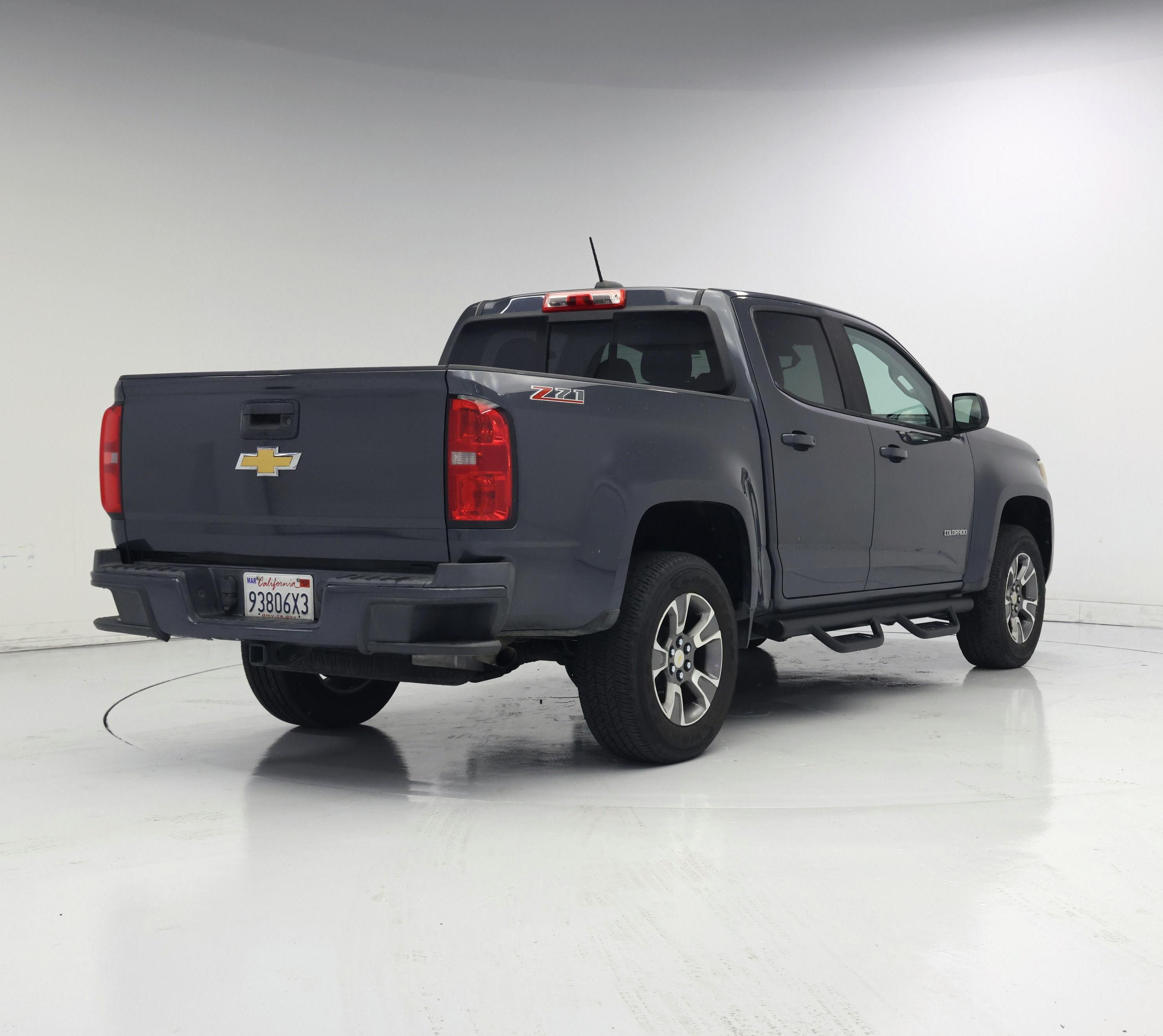Thumbnail: 2017 Chevrolet Colorado - 8