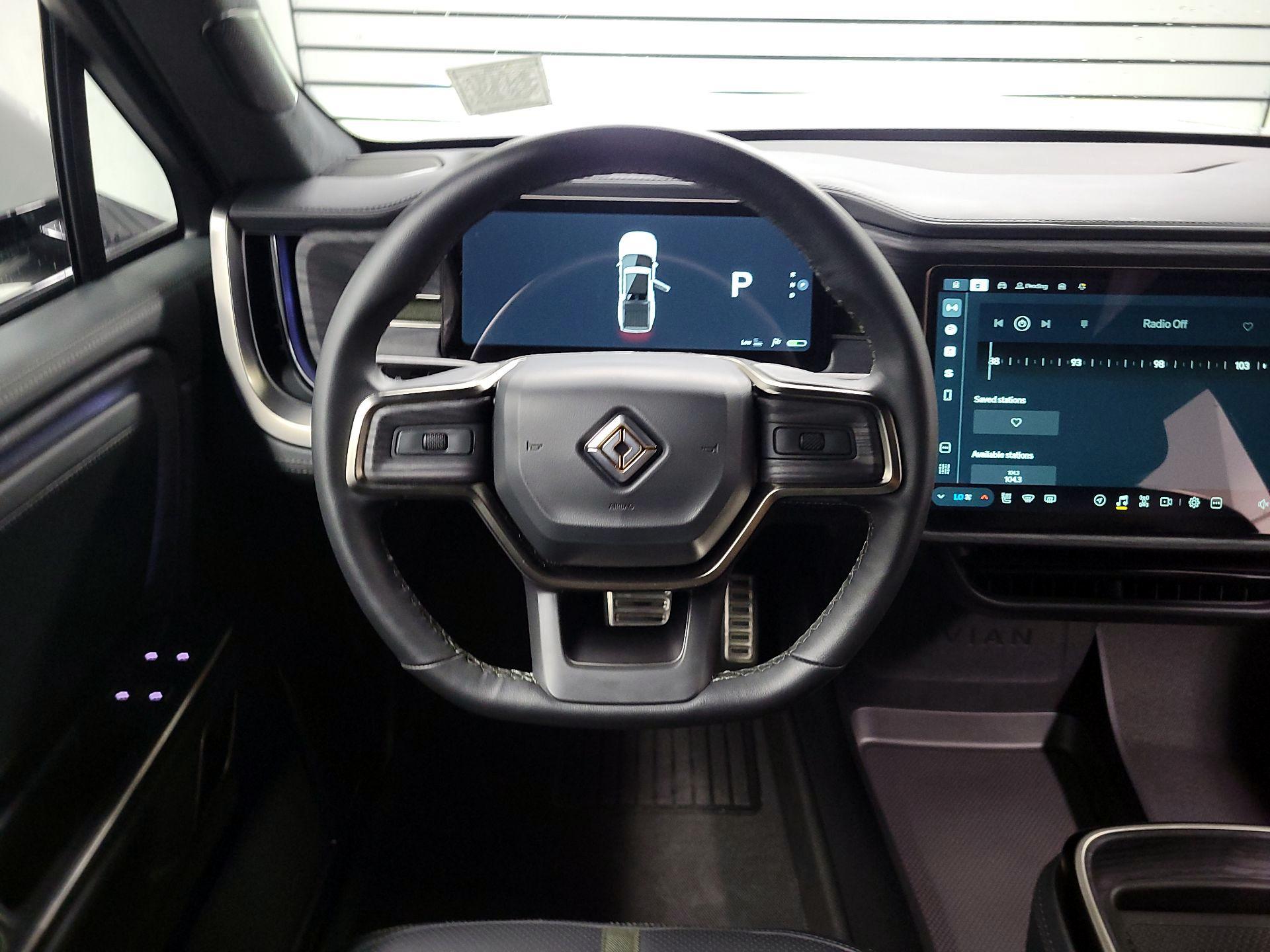 Thumbnail: 2024 Rivian R1T - 10