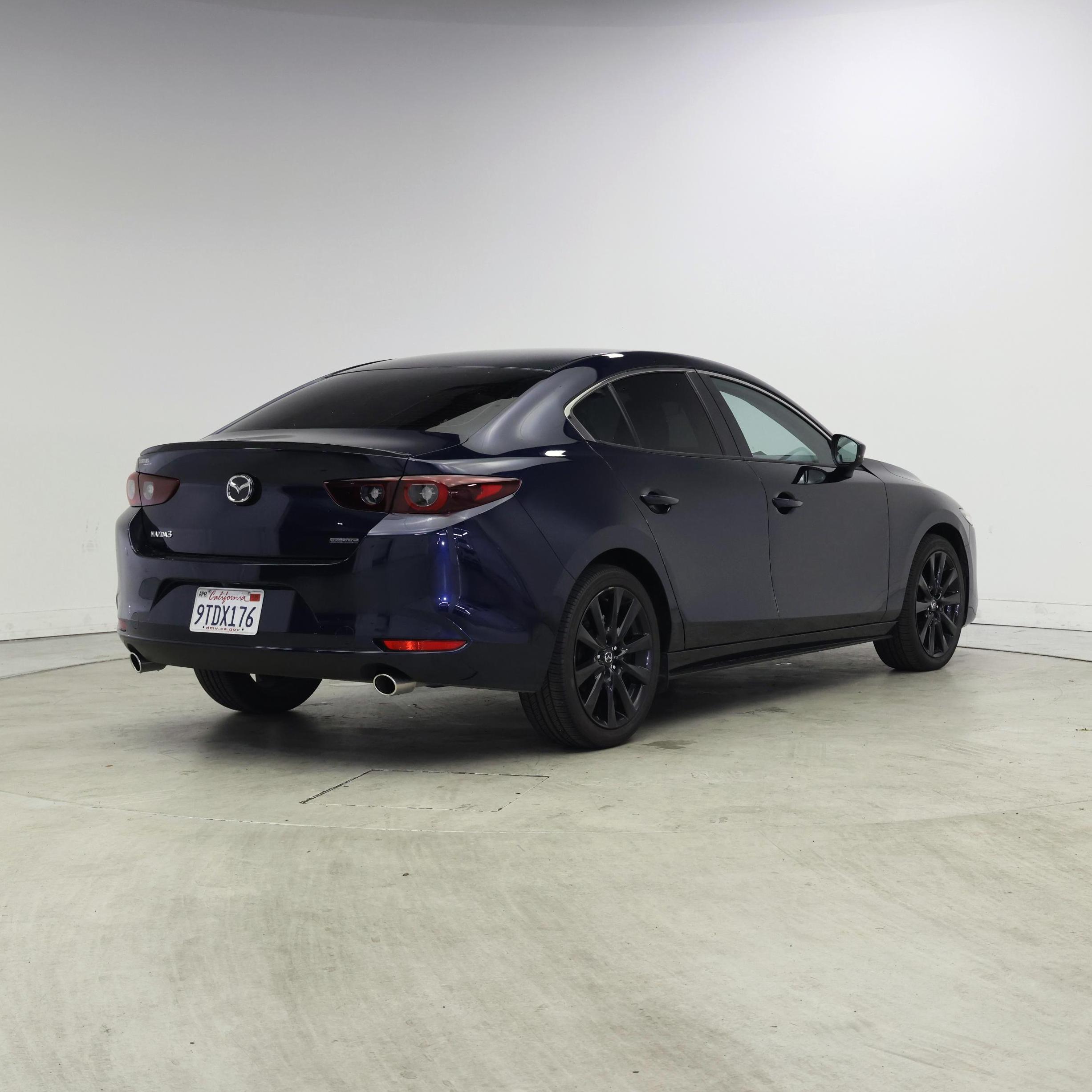 Thumbnail: 2025 Mazda Mazda3 - 8