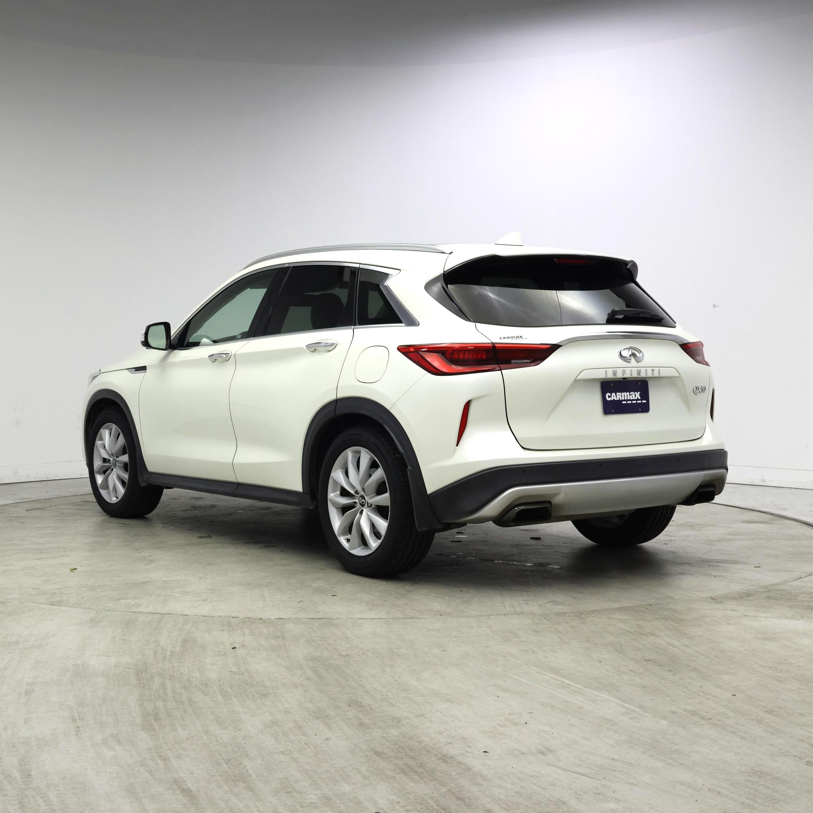 Thumbnail: 2019 INFINITI QX50 - 2