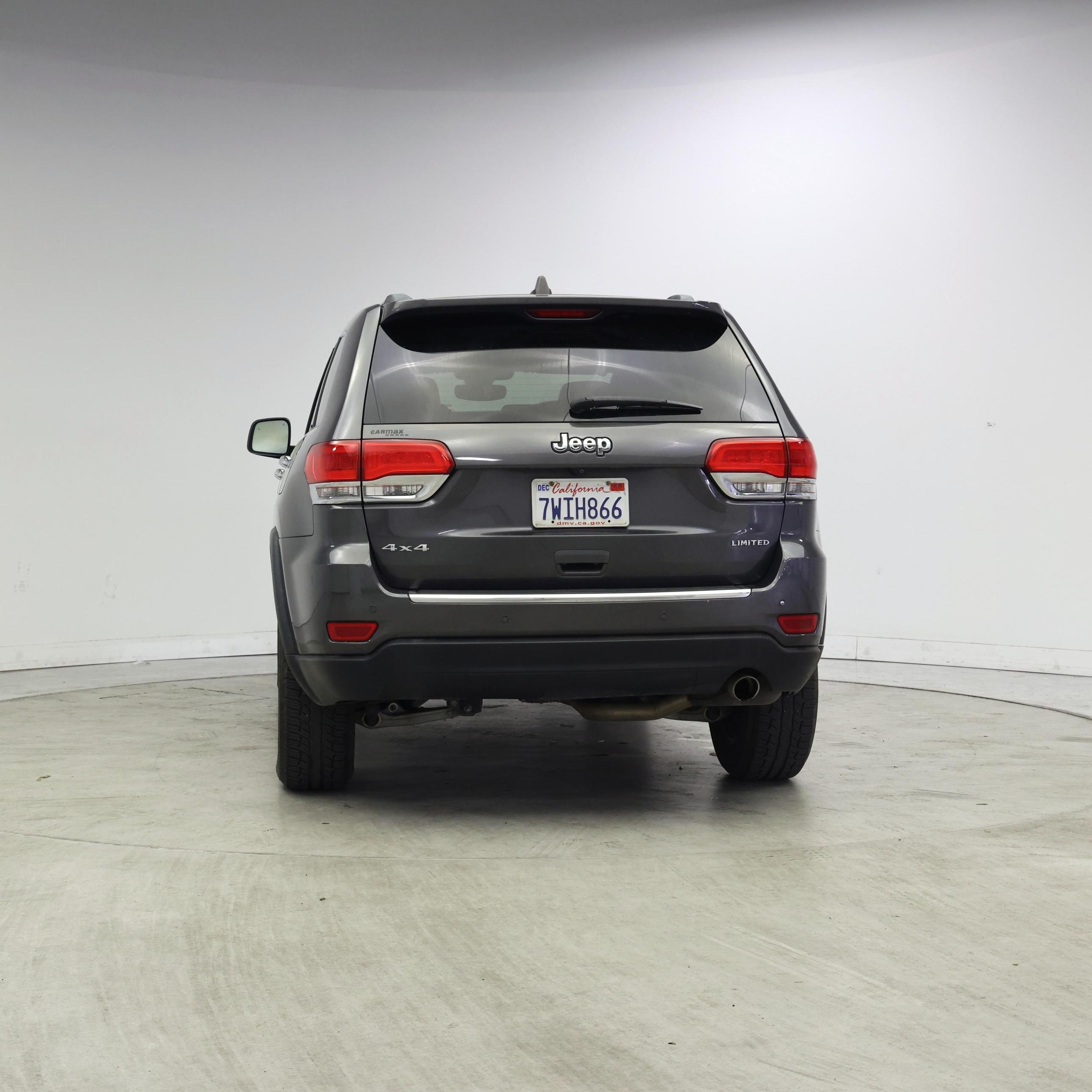 Thumbnail: 2017 Jeep Grand Cherokee - 6