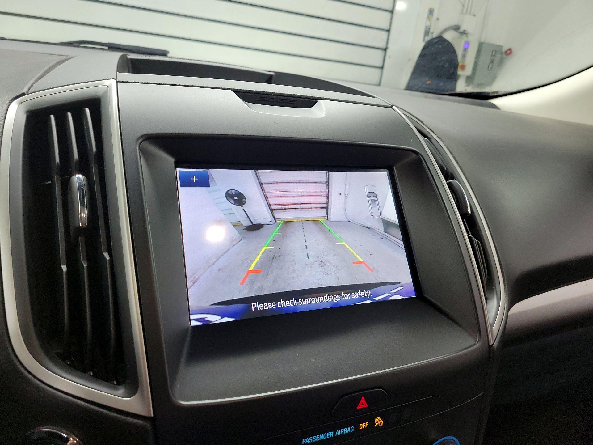 Thumbnail: 2020 Ford Edge - 13