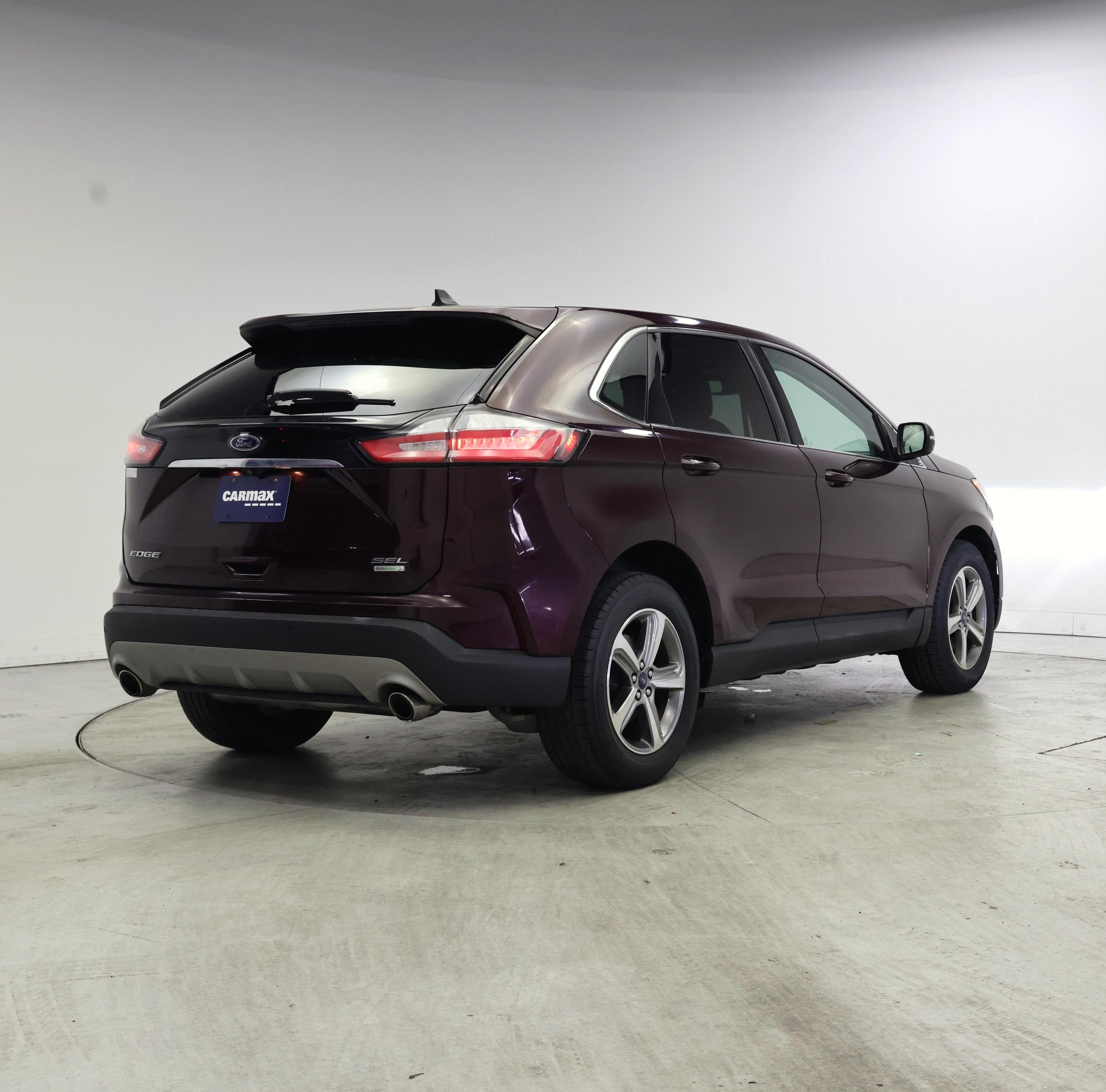 Thumbnail: 2020 Ford Edge - 8