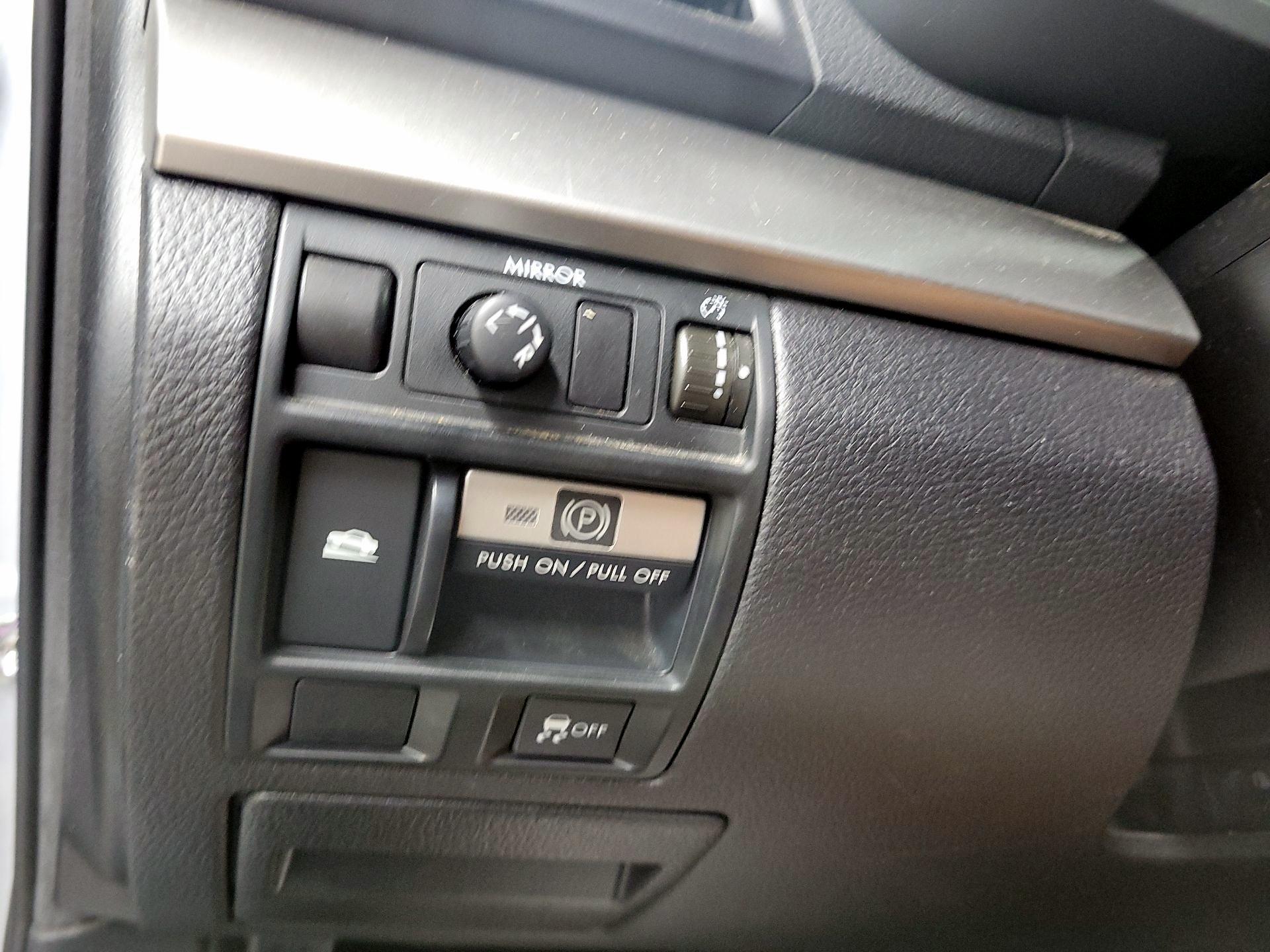 Thumbnail: 2014 Subaru Outback - 12