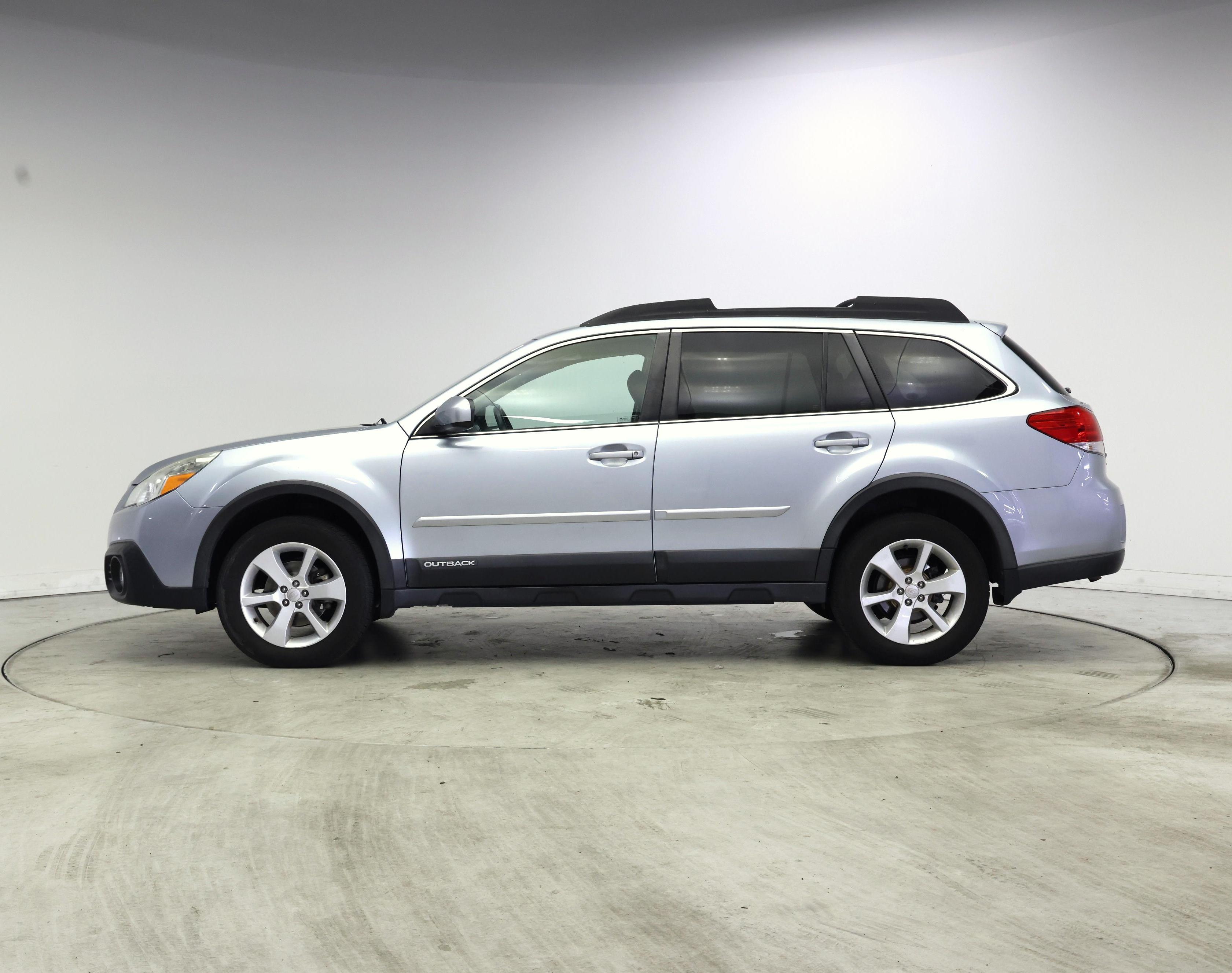 Thumbnail: 2014 Subaru Outback - 3